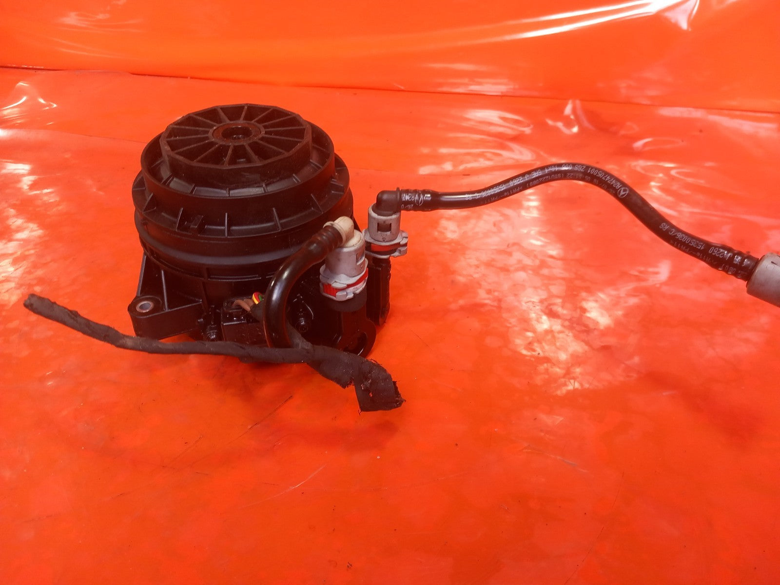 Mercedes W177 A180 Sport 1.5 Diesel 2019 Fuel Filter Housing A0029907917 A382 - Image 3