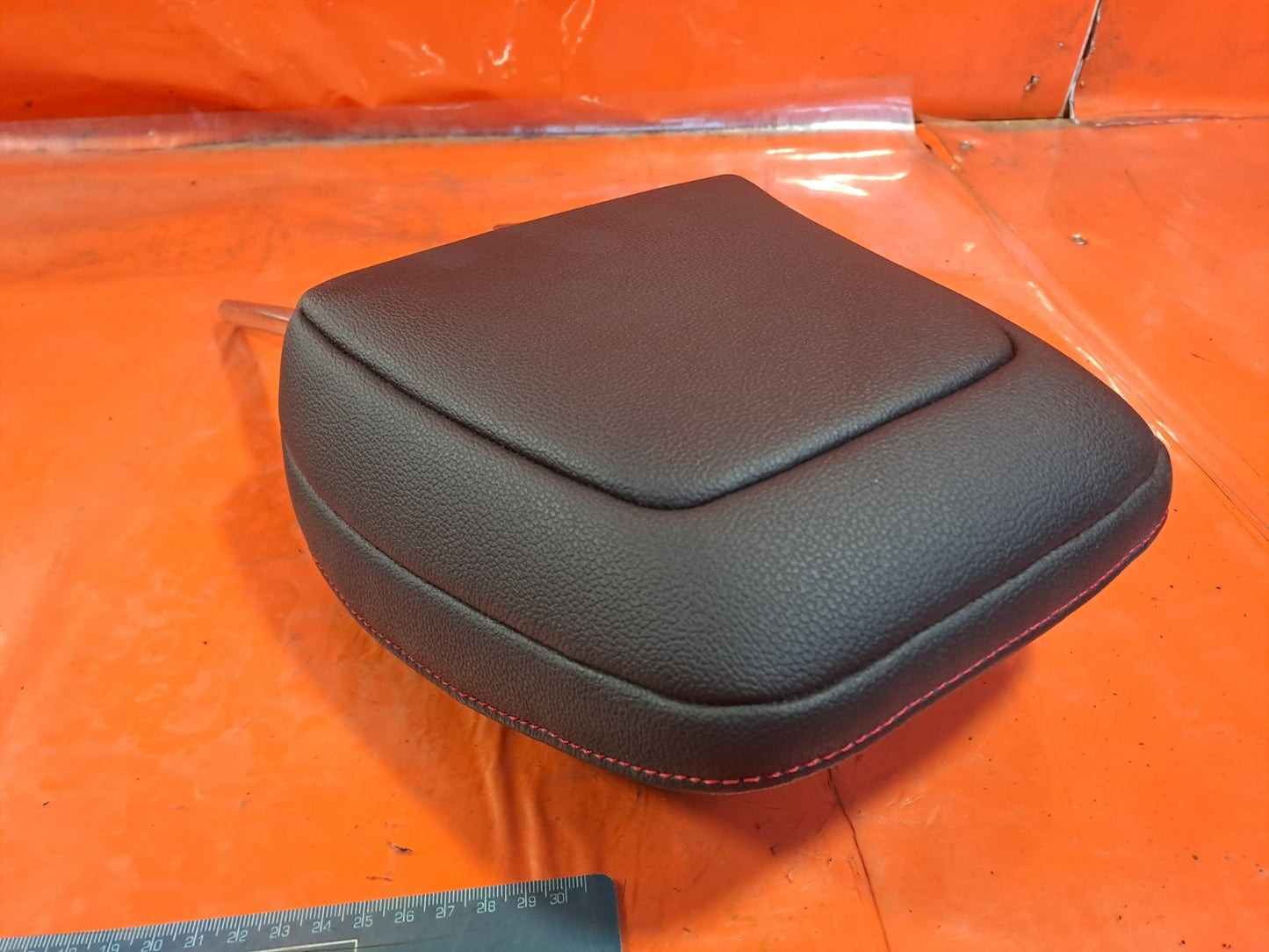 ✅Ford Focus St-Line 2.0 Diesel 2019 Front Leather Headrest Red Stitch Warranty - Image 9