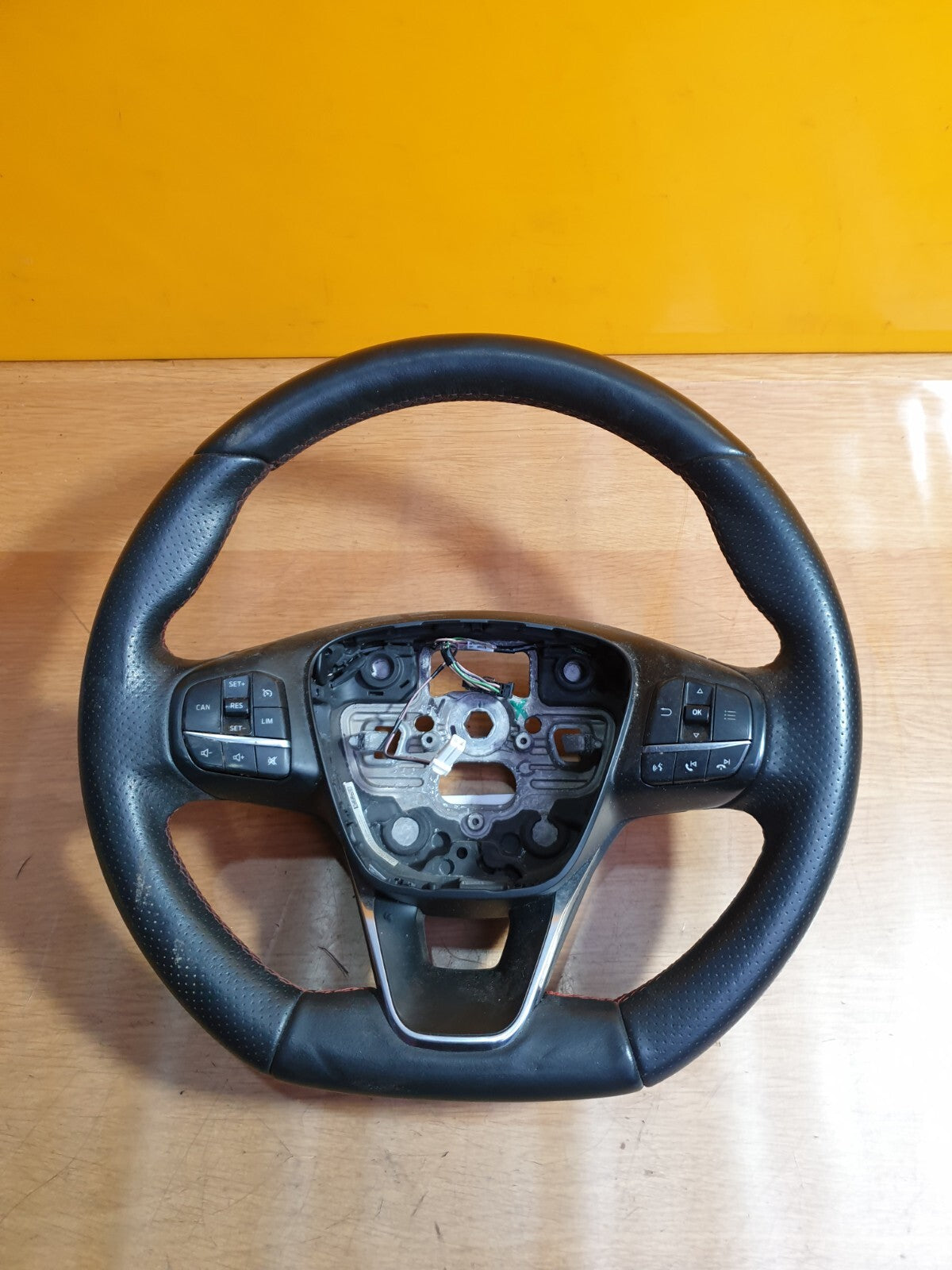 ✅2018 FORD FOCUS MK4 LEATHER STEERING WHEEL JX7J3600GB + WARRANTY A175 - Image 1