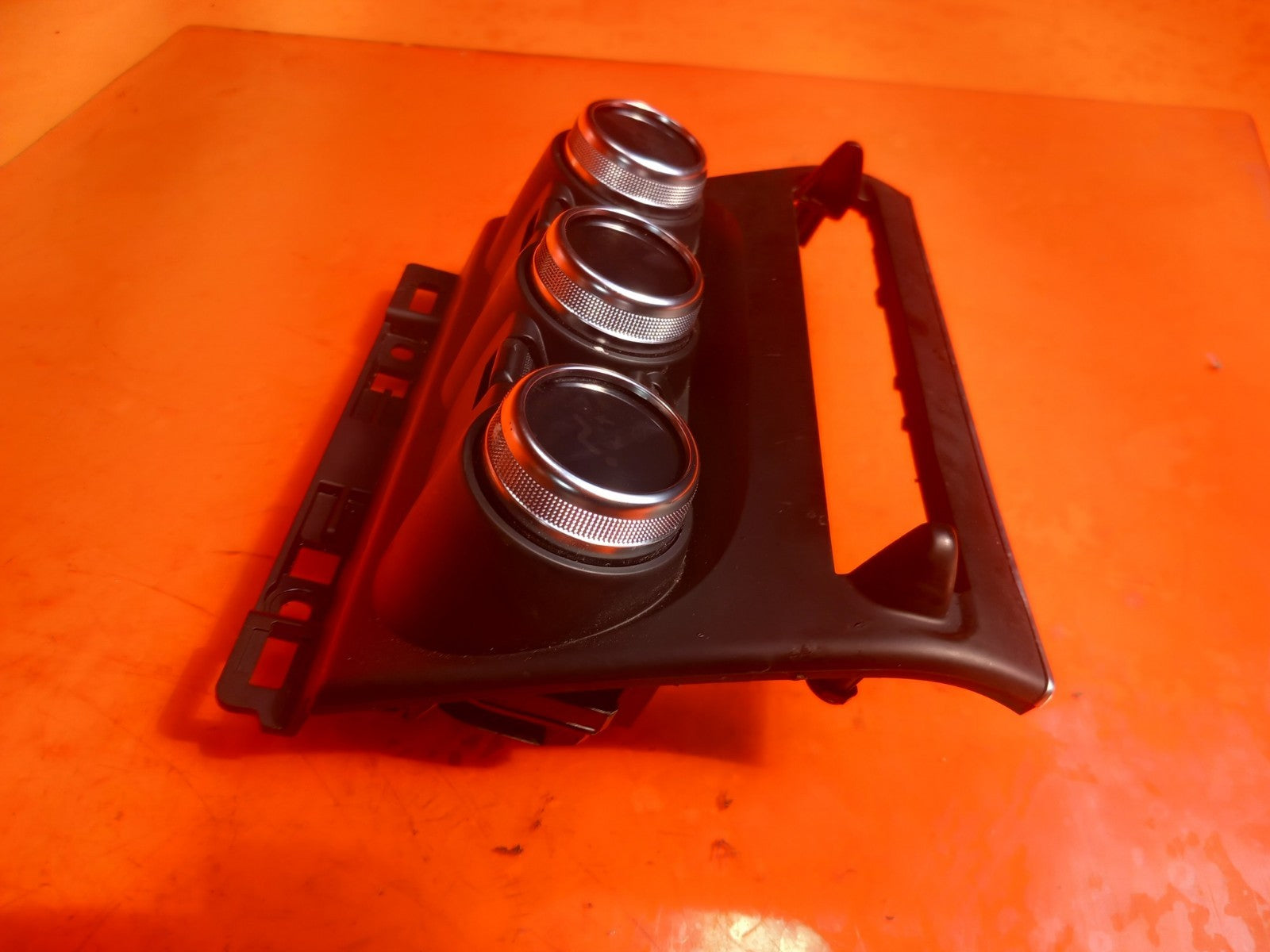 Renault Captur 1.6 Petrol 2023 A/C Heater Climate Control Switch Panel Warranty - Image 5