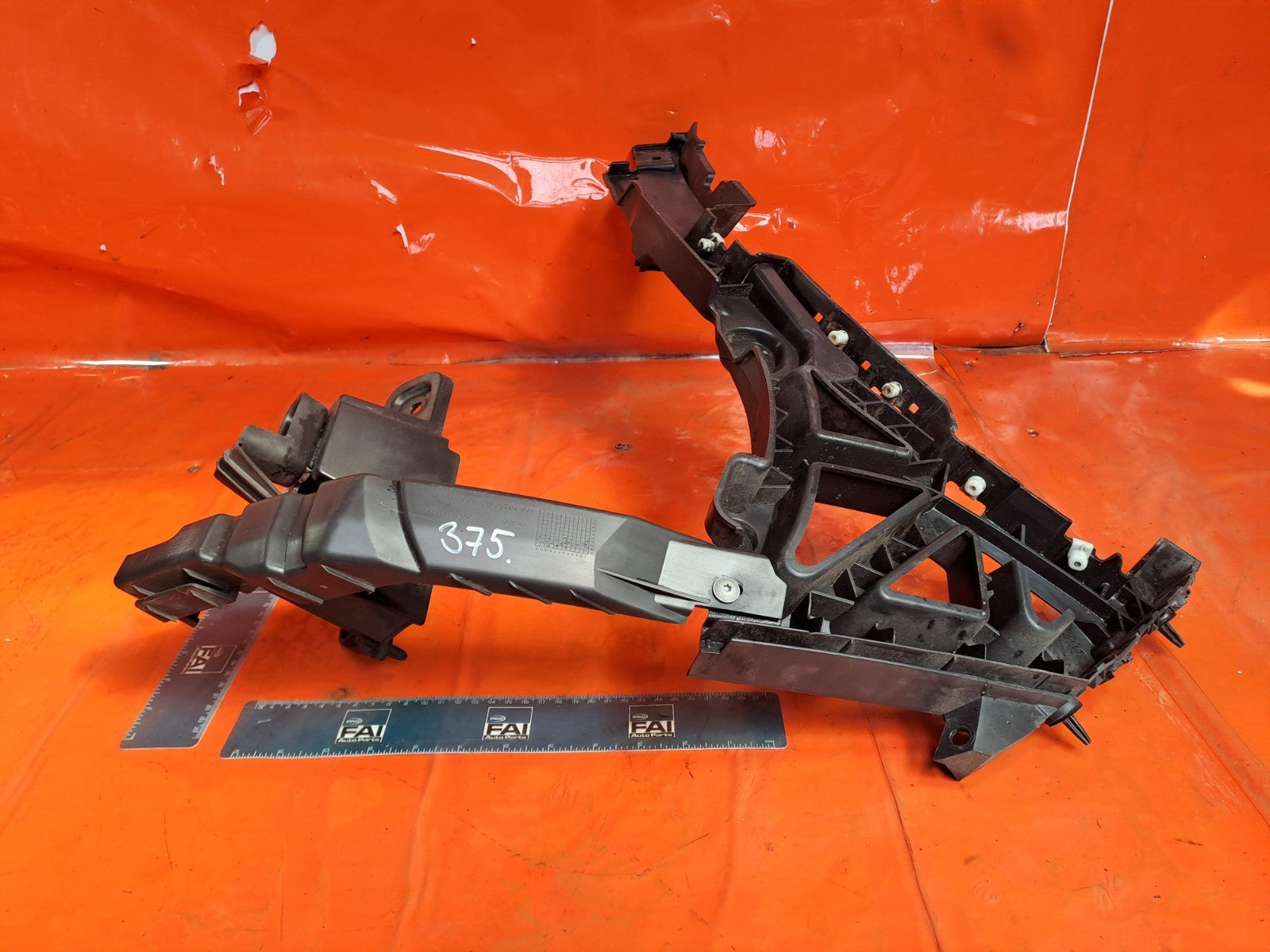 ✅2020 Jaguar I-Pace X590 Rear Bumper Left Bracket  J9D3-17B931-A + Warranty A375 - Image 2