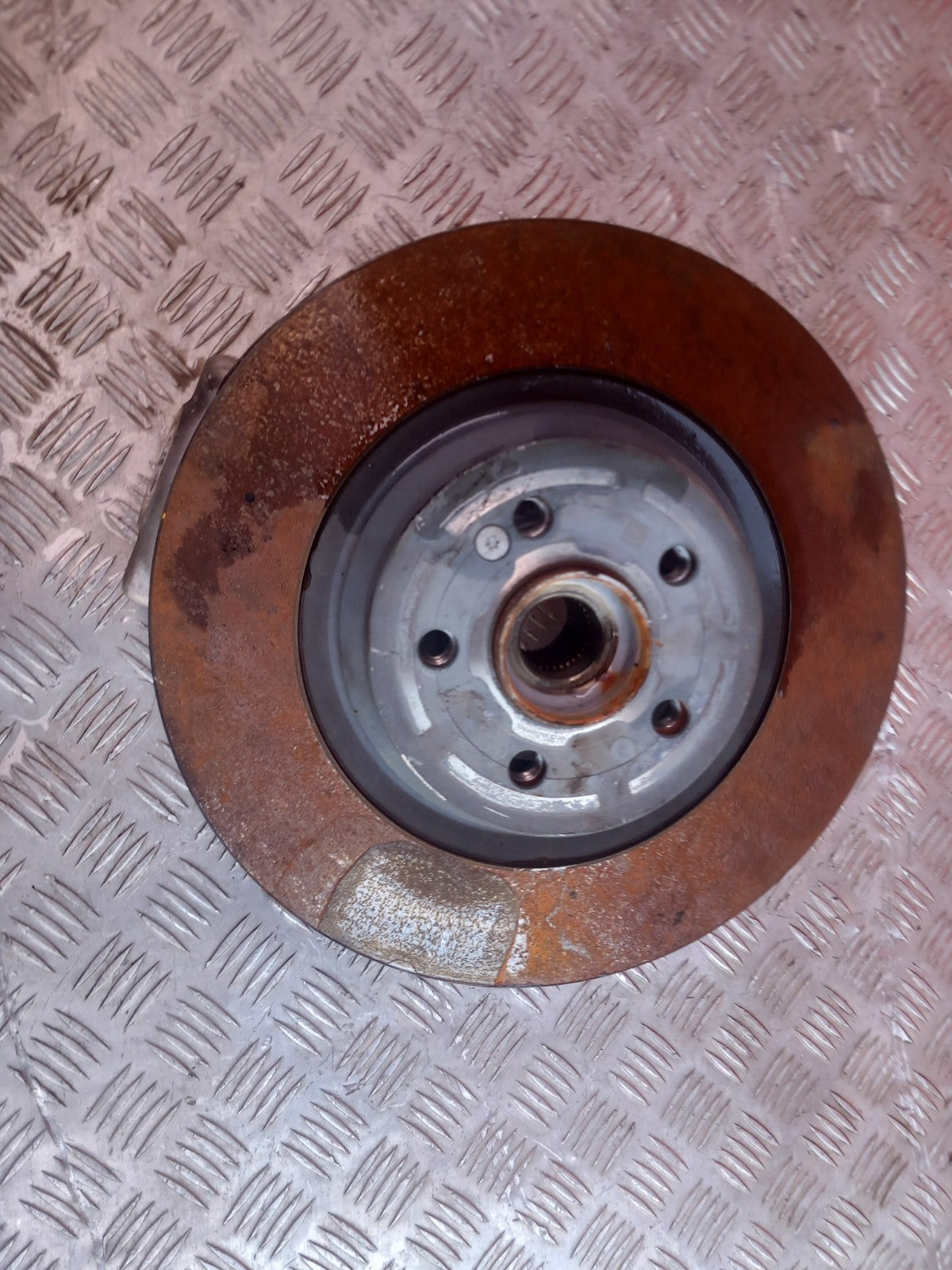 2025 Mercedes GLE W167 AMG Rear Left Wheel Hub A1674233100 Warranty A397 - Image 2