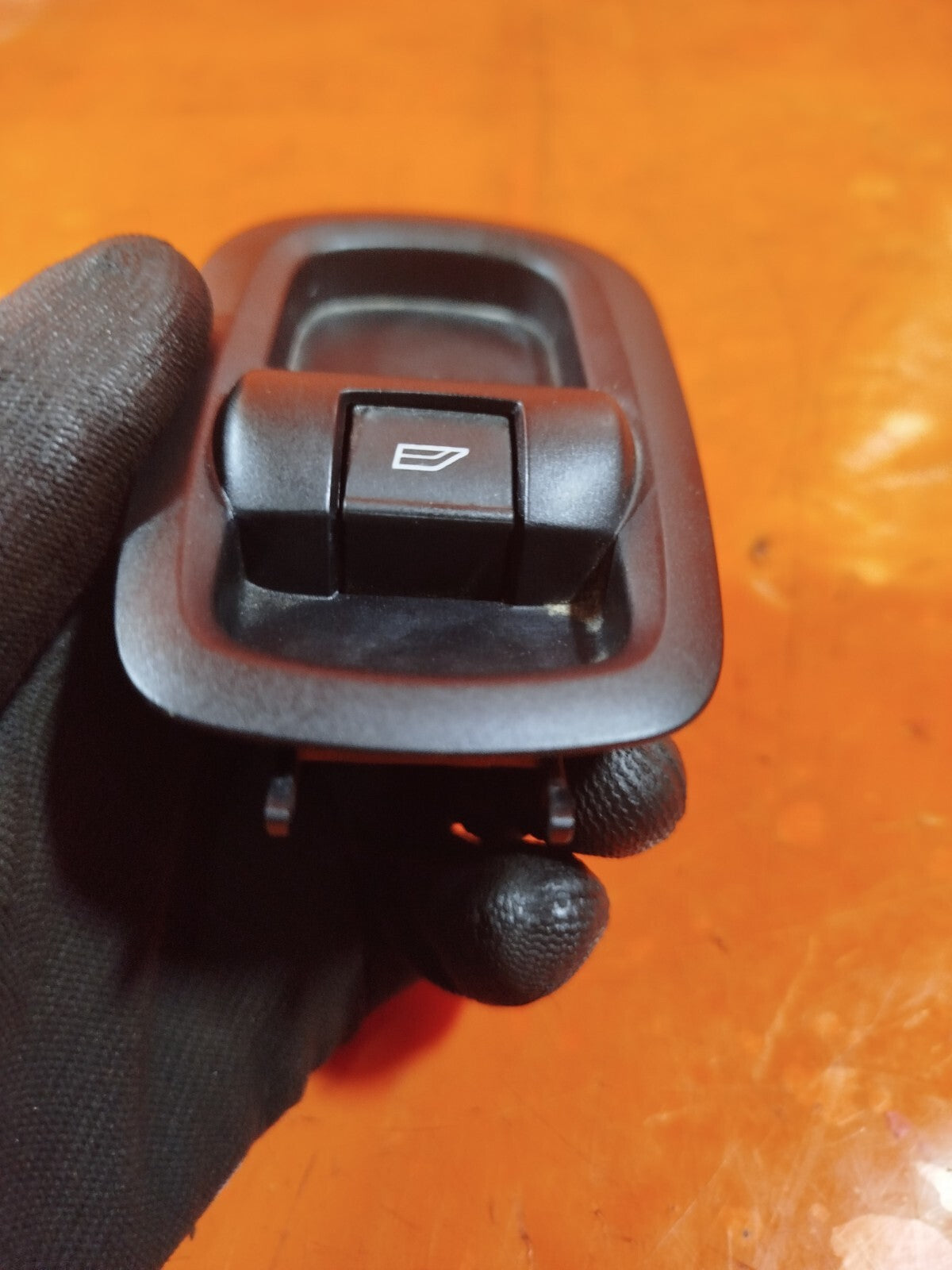 ✅FORD TRANSIT CUSTOM 2.0 DIESEL 2019 FRONT LEFT WINDOW CONTROL SWITCH Warranty - Image 6