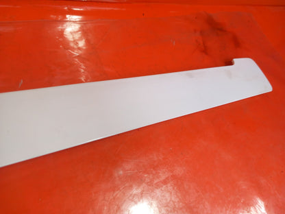 ✅2020 Vauxhall Vivaro 2900 Right Sliding Door Rail Cover White 9808384280 A380 - Image 4