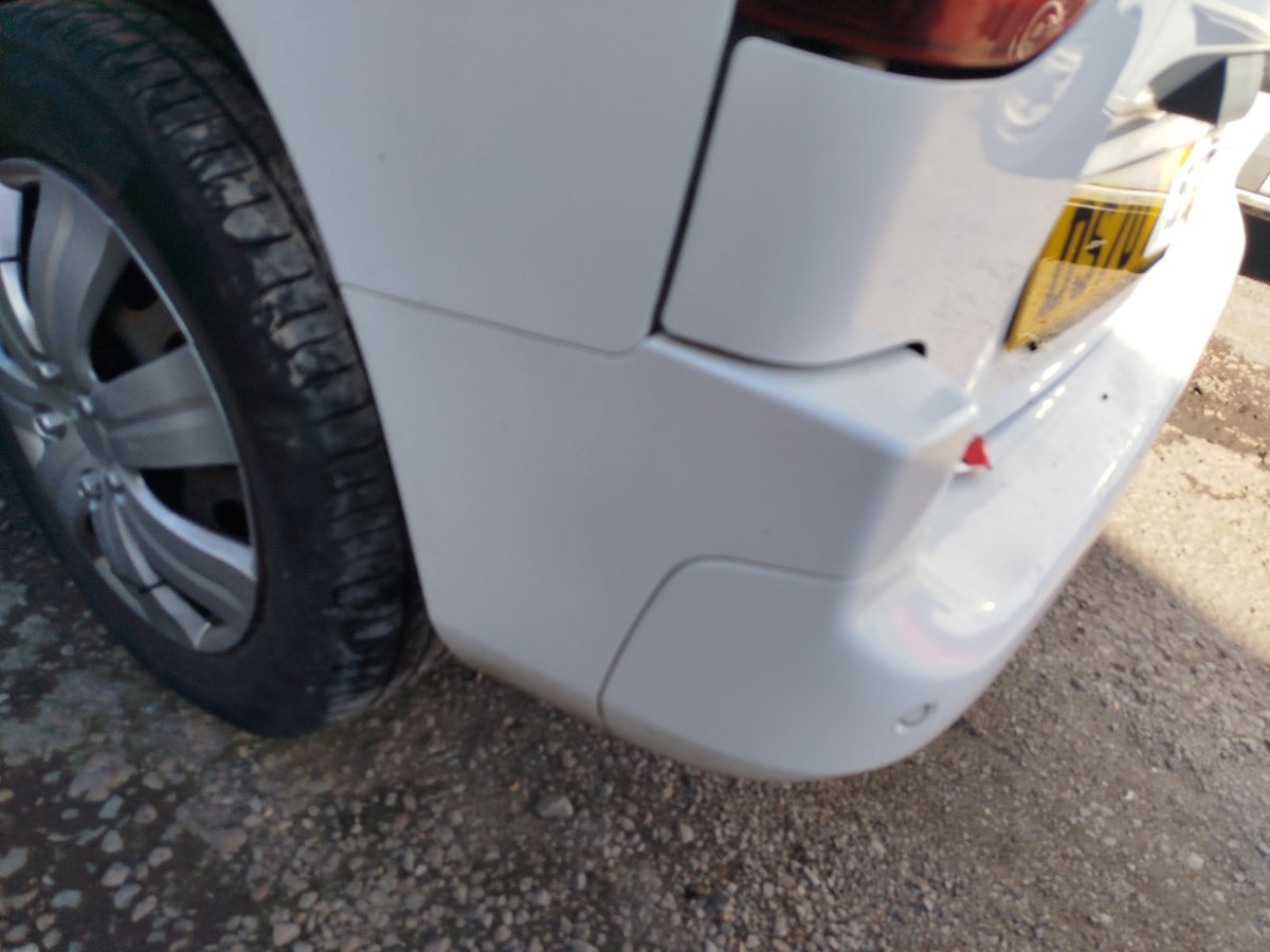 Vauxhall Combo MK4 1.5 Diesel 2020 Rear Left Bumper Corner White Warranty A414 - Image 2