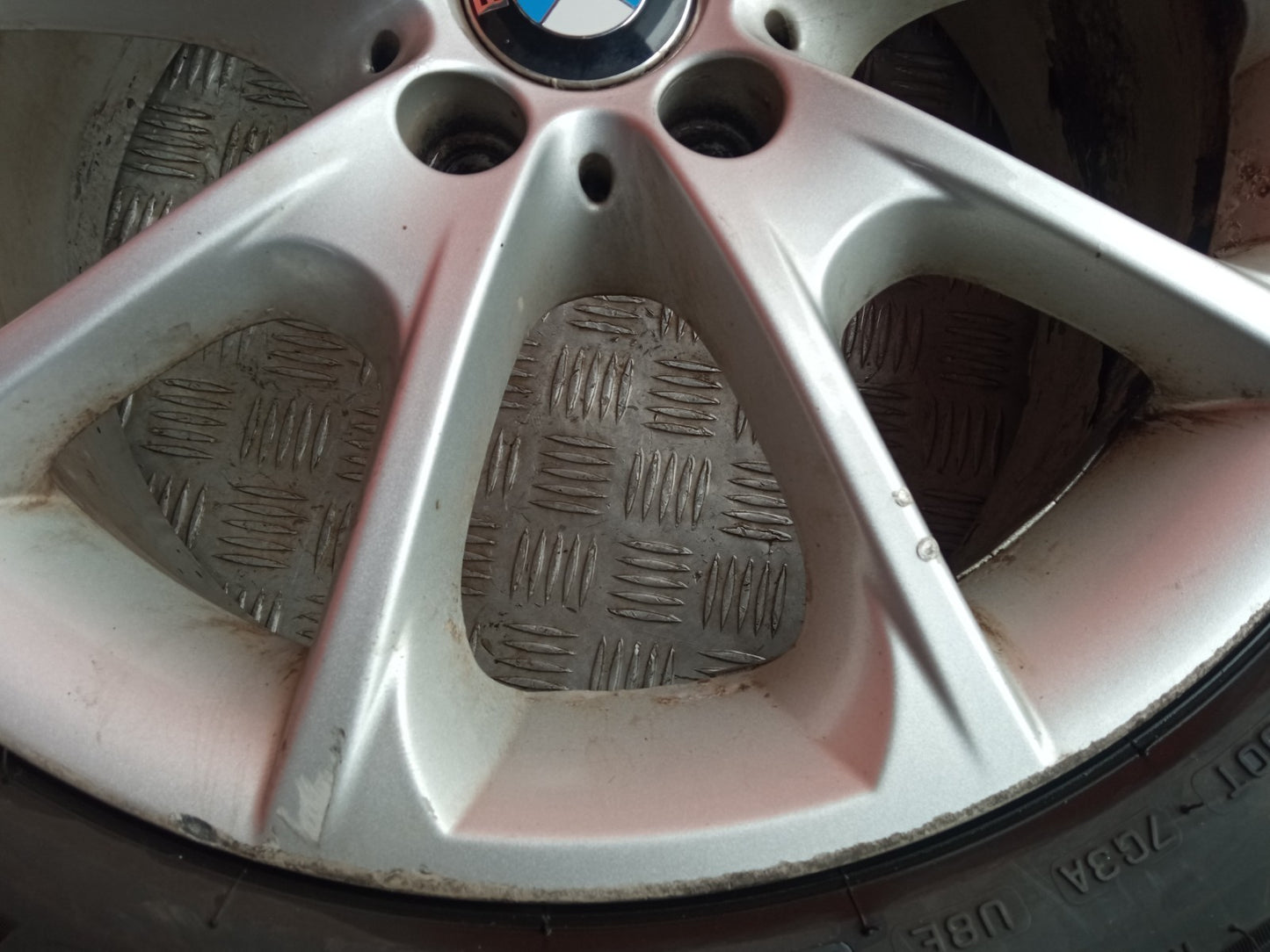 ✅BMW 420D F33 2.0 Diesel 2016 Alloy Wheel & Tyre 255/40 R18 6796251 6874821 A368 - Image 4