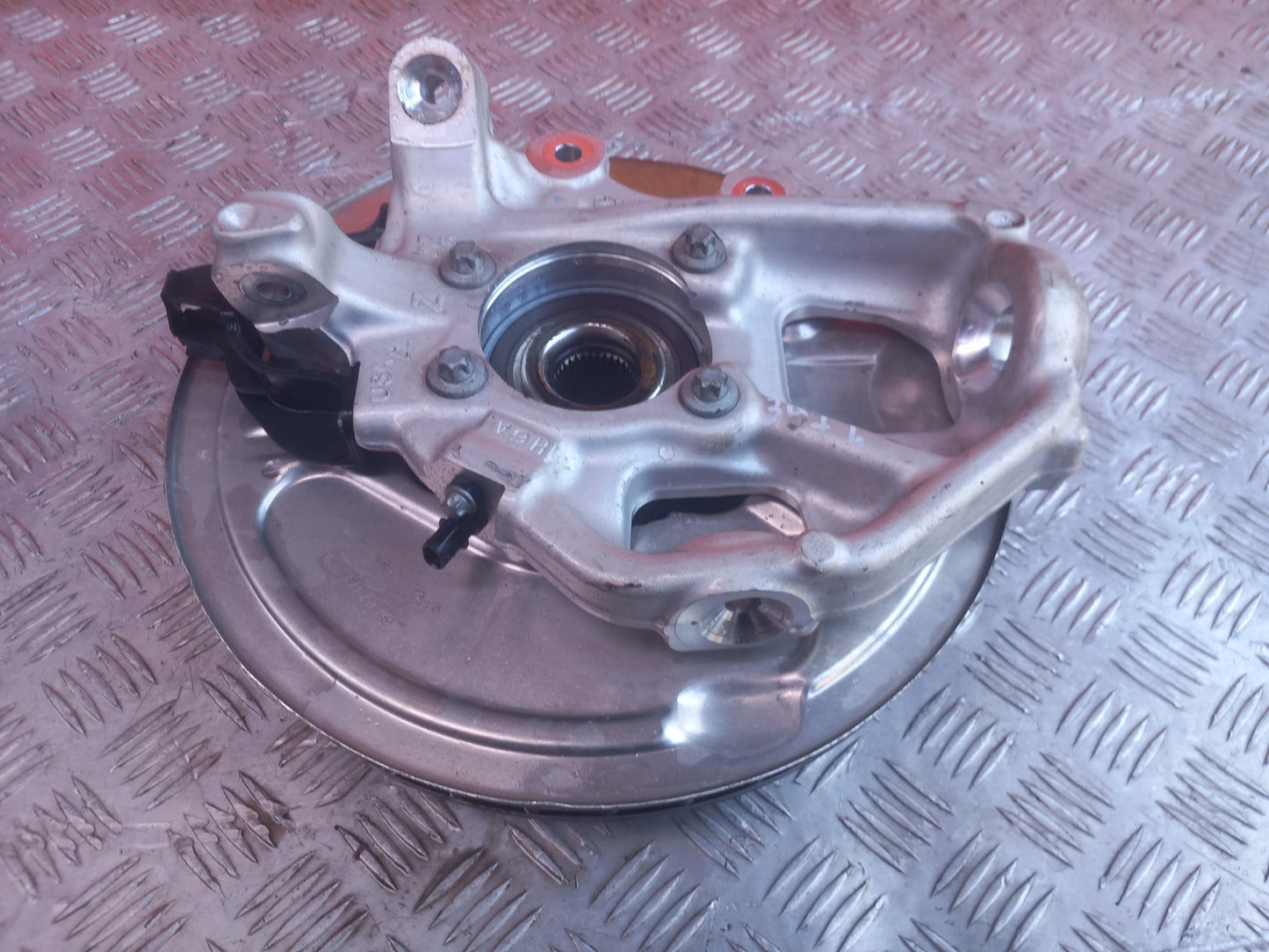2025 Mercedes GLE W167 AMG Rear Left Wheel Hub A1674233100 Warranty A397 - Image 4