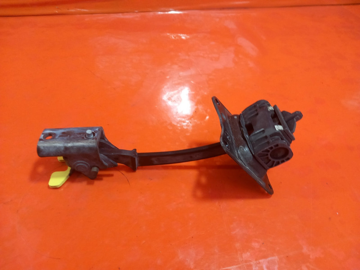 ebay-src:https://i.ebayimg.com/00/s/mtiwmfgxnjaw/z/b~maaesw-ibqvqu3/$_57.jpg