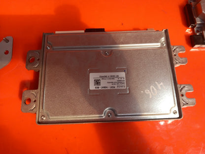 ebay-src:https://i.ebayimg.com/00/s/mtiwmfgxnjaw/z/dtuaaeswvk9ql9py/$_57.jpg