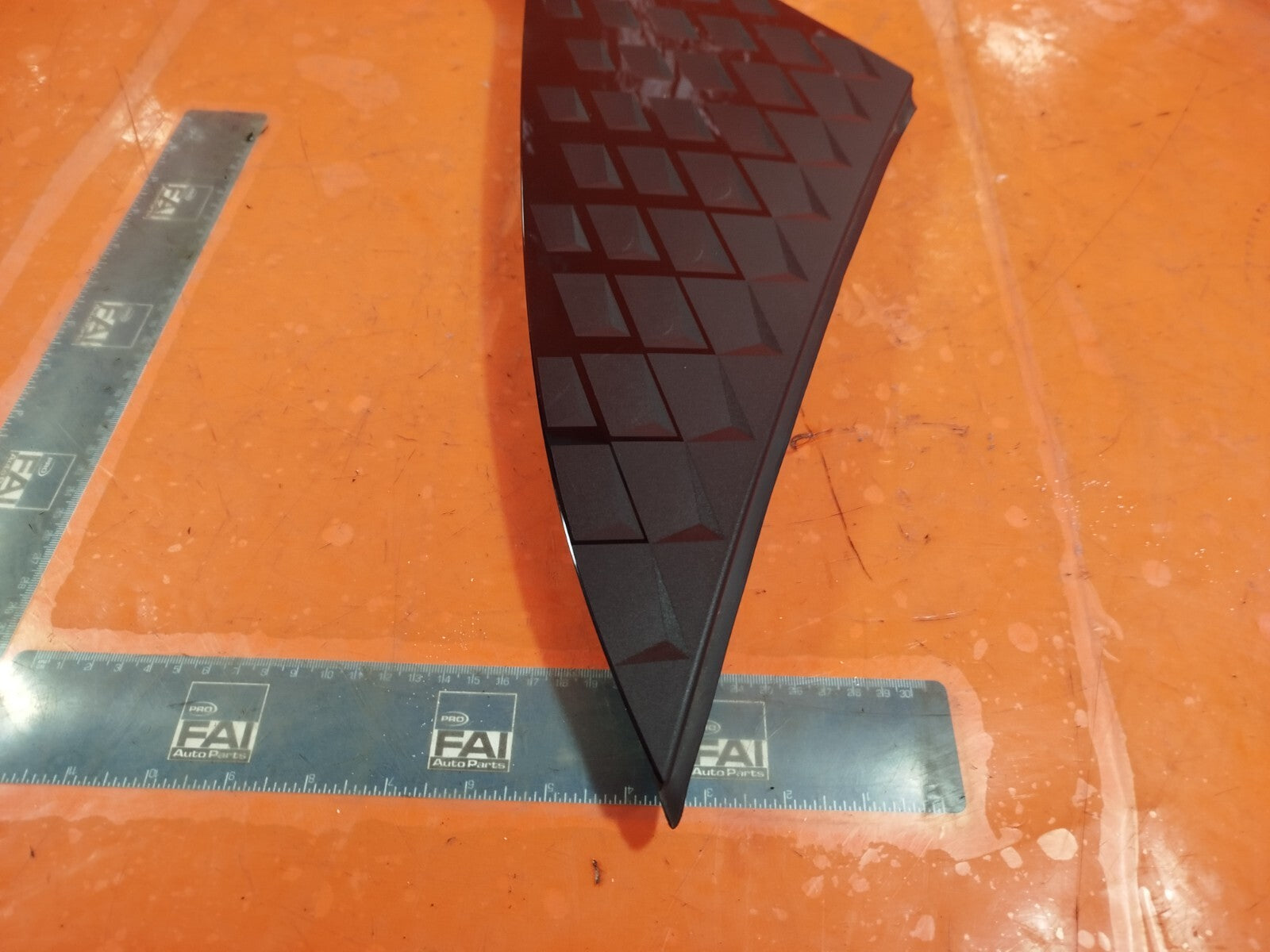 ✅Cupra Born V2 Ev 2023 REAR LEFT C PILLAR TRIM 10E853377E Warranty A272 - Image 6
