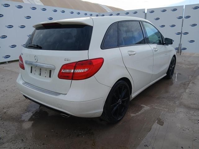 Mercedes B180 W246 1.5 Diesel 2014 Breaking Price Per Wheel Nut Only White A421 - Image 3