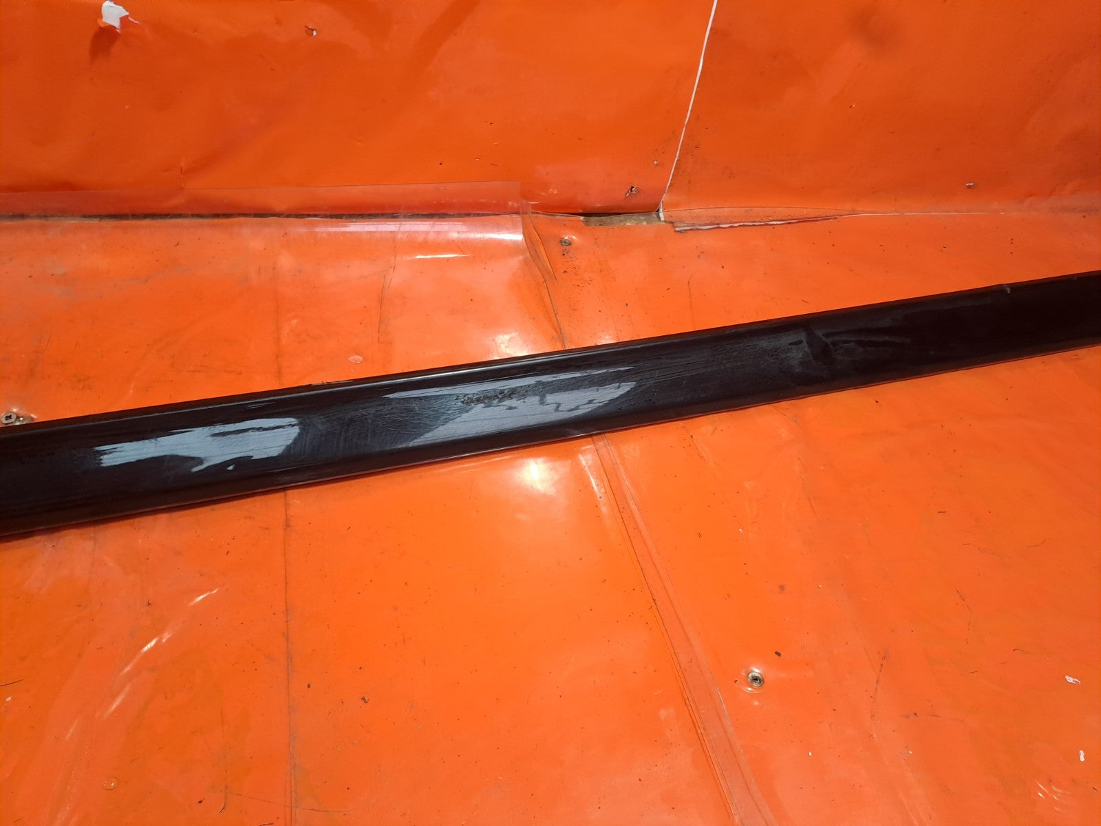 ✅2020 VW Golf MK8 R-LINE Right Sideskirt Bracket 08609-7000 + Warranty A346 - Image 3
