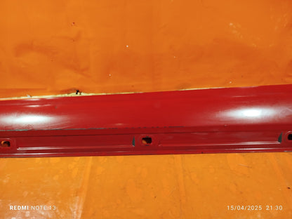 ✅MERCEDES W176 A180 AMG SPORT 1.5 DIESEL 2013 LEFT SIDE SILL SKIRT RED A195 - Image 10