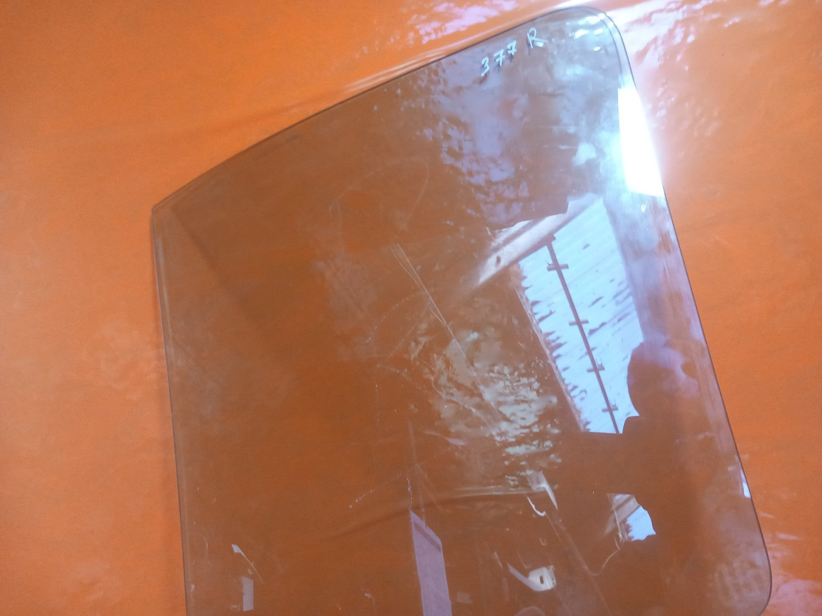 2015 Ford Tourneo Custom Front Right Door Glass BK21-V21410-A Warranty A377 - Image 8
