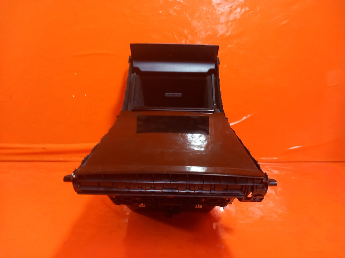 Tesla Model 3 Long Range 2020 Centre Console Storage Box 1087920-00-J A266 - Image 4