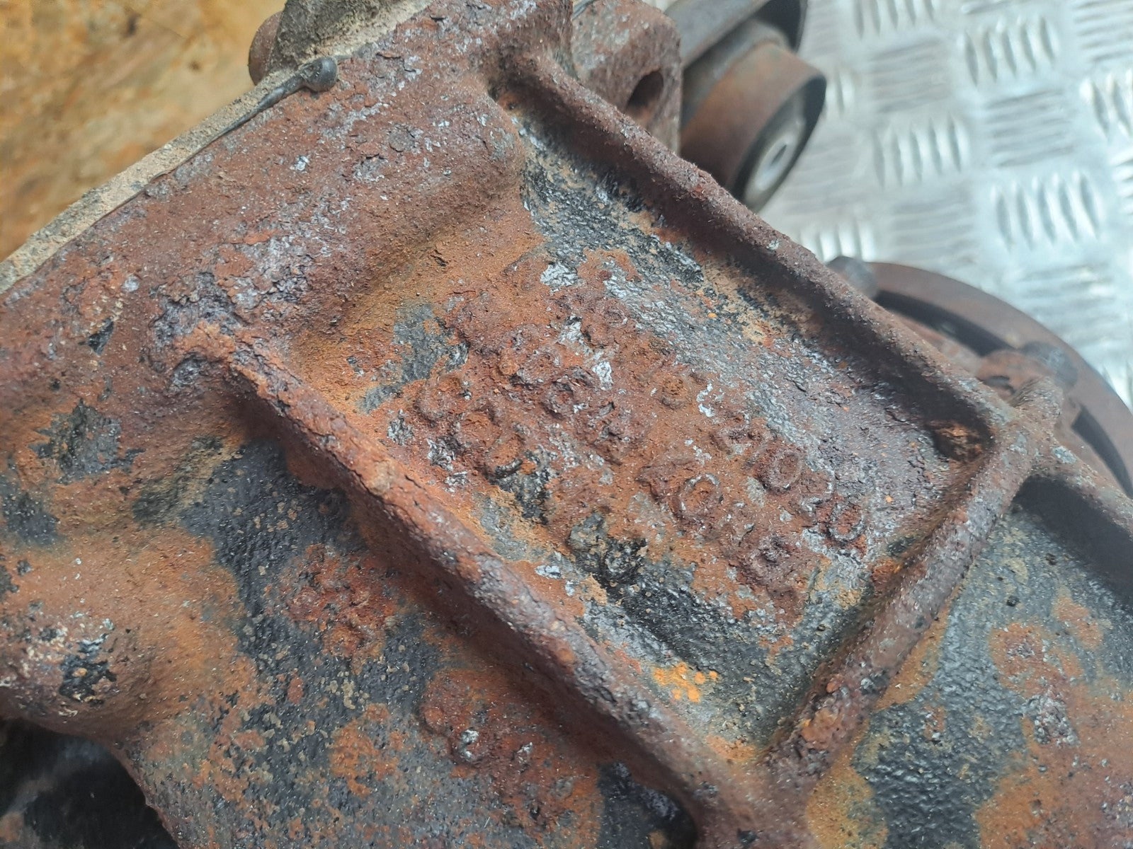 ✅SSANGYONG RODIUS TURISMO 2.2 DIESEL 2017 REAR DIFF DIFFERENTIAL K4311521020 - Image 8