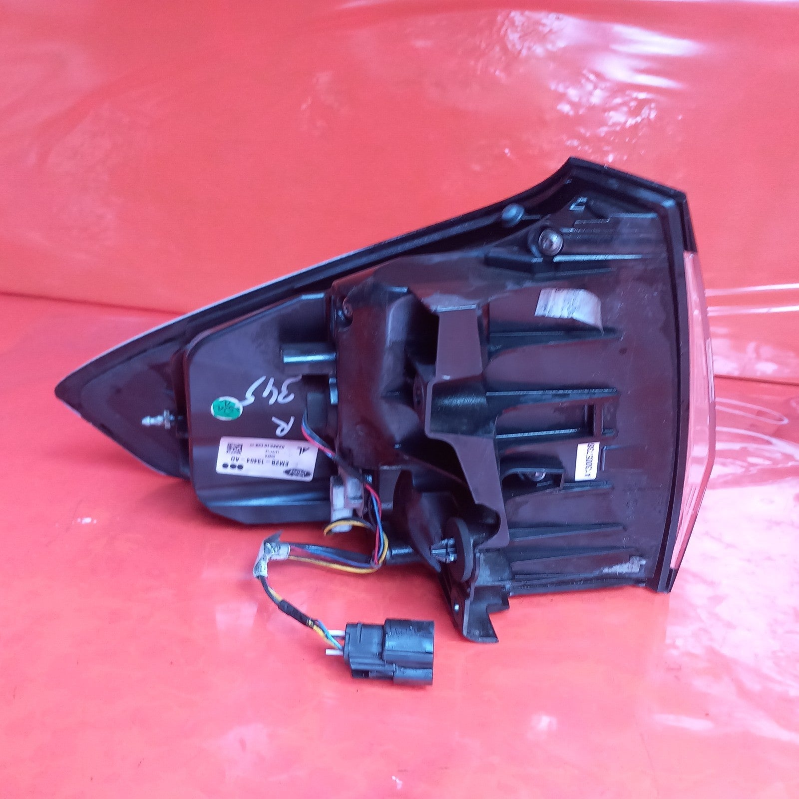 Ford Galaxy MK3 2019 Rear Right Outer Tail Light EM2B-13404-AD Warranty A345 - Image 8