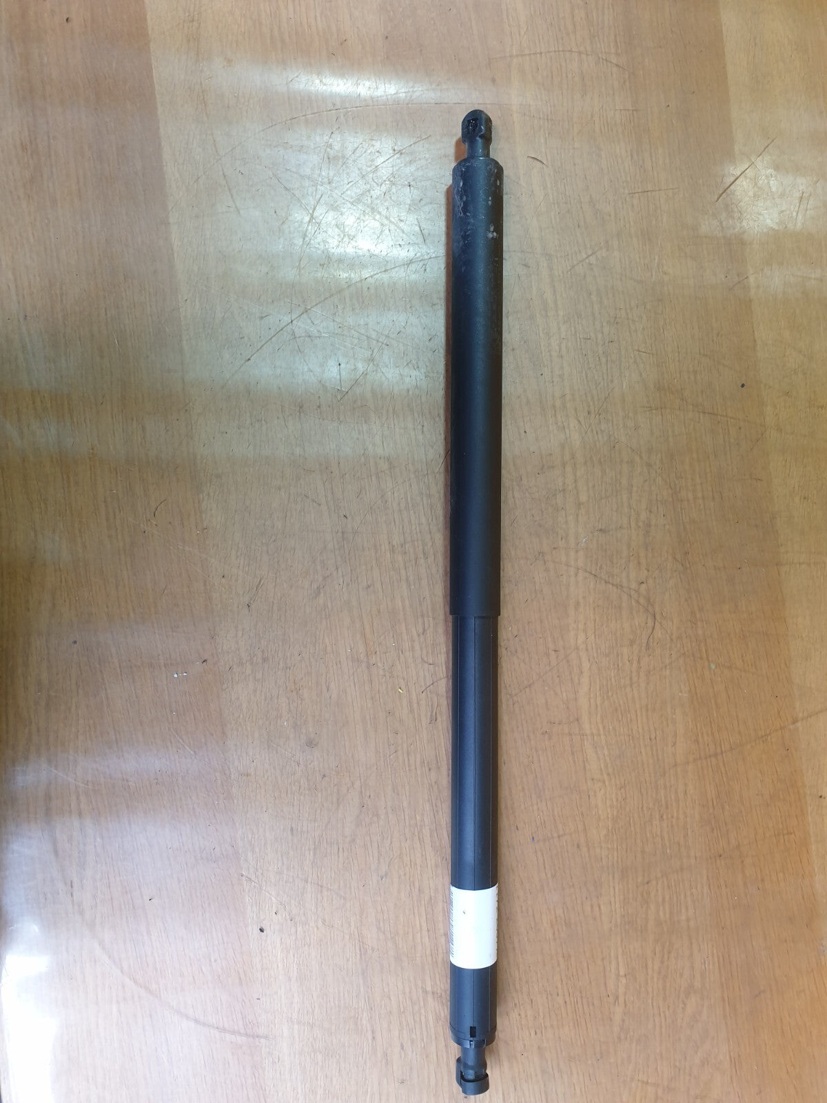 ✅2022 TESLA MODEL Y TAILGATE GAS STRUT RIGHT 1500602-00-A  + WARRANTY A172 - Image 7