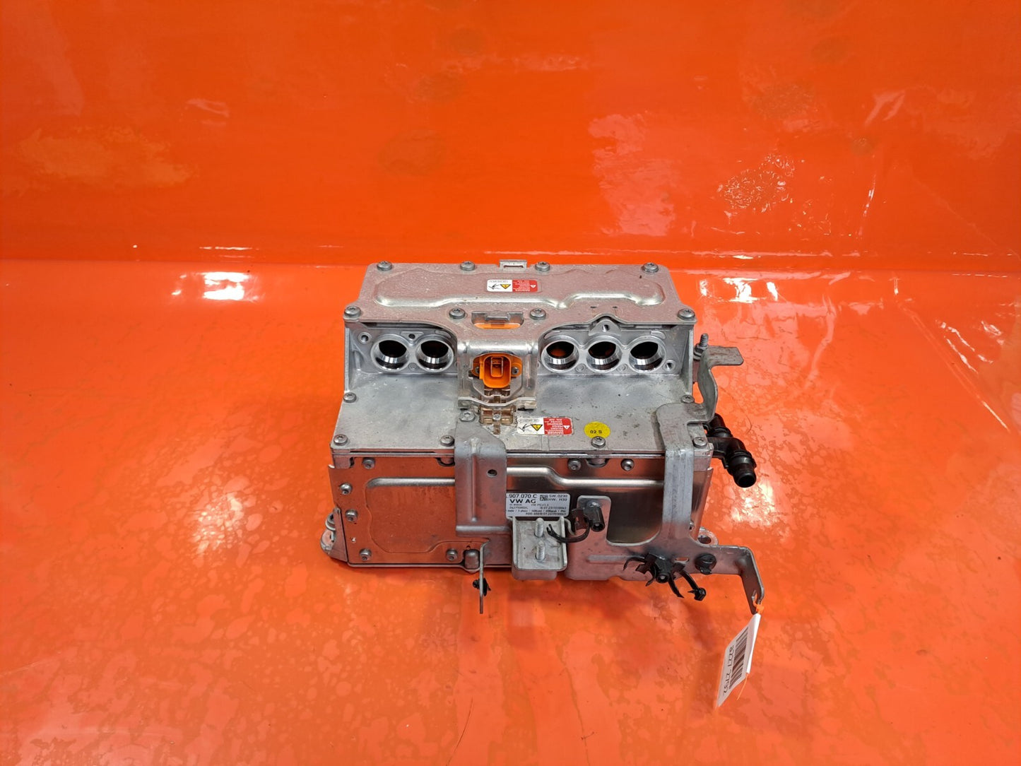 CUPRA LEON VZ2 1.4 PETROL 2023 POWER CONVERTER 5WA907070C Warranty A227 - Image 1