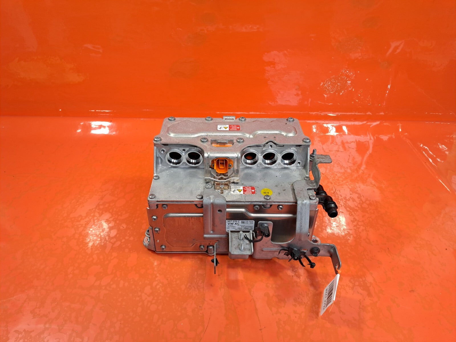 CUPRA LEON VZ2 1.4 PETROL 2023 POWER CONVERTER 5WA907070C Warranty A227 - Image 1