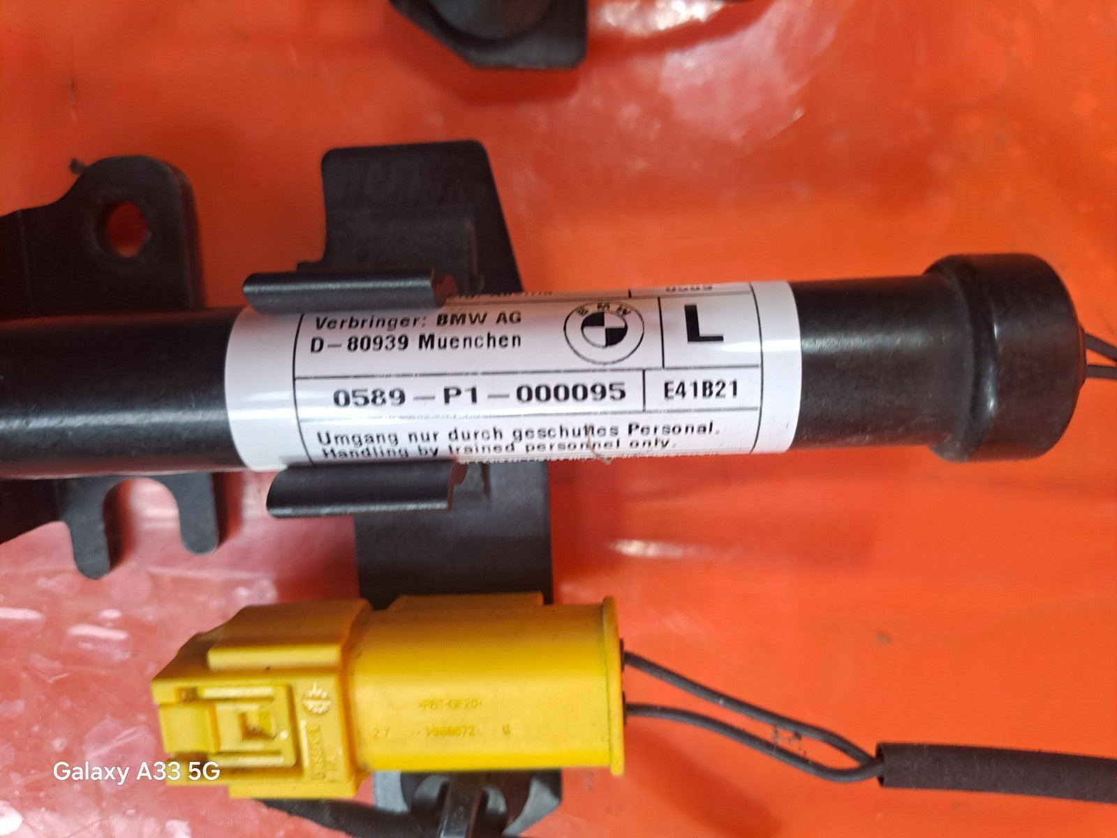 ✅BMW 330E G21 2.0 PETROL 2022 PEDESTRIAN PROTECTION BONNET ACTUATOR PAIR 7449429 - Image 7