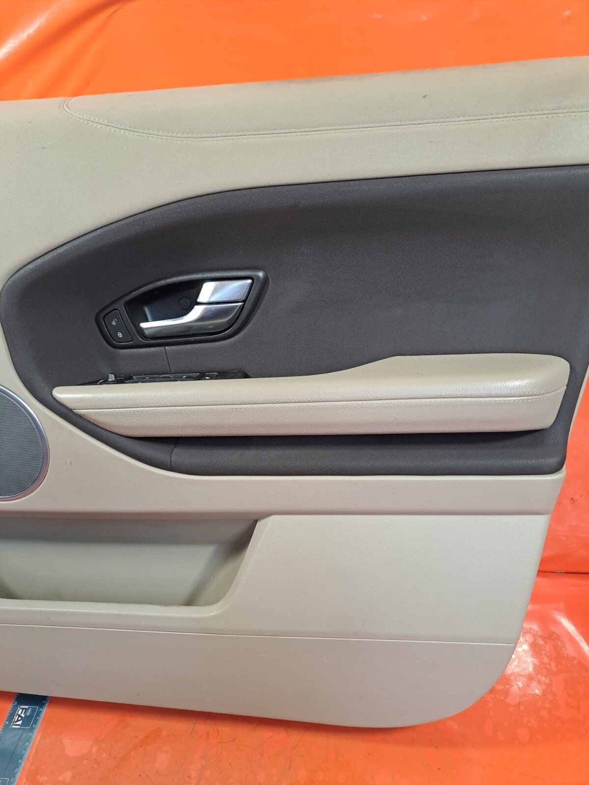 ✅Range Rover Evoque 2.0D 2018 Front Right Door Card BJ32-23942-TA Warranty A108 - Image 4