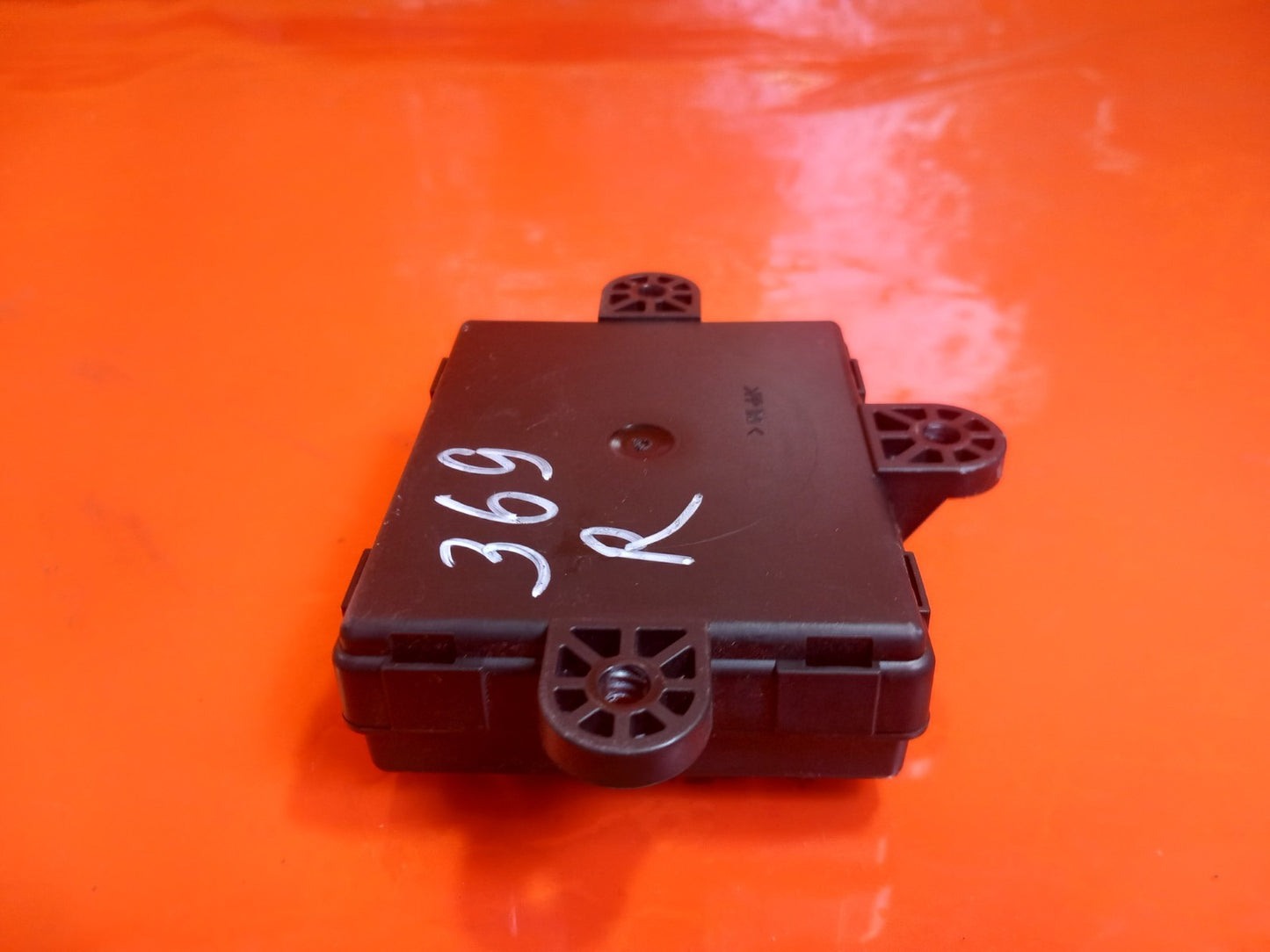 ebay-src:https://i.ebayimg.com/00/s/mtiwmfgxnjaw/z/uzgaaeswzf9qlpta/$_57.jpg