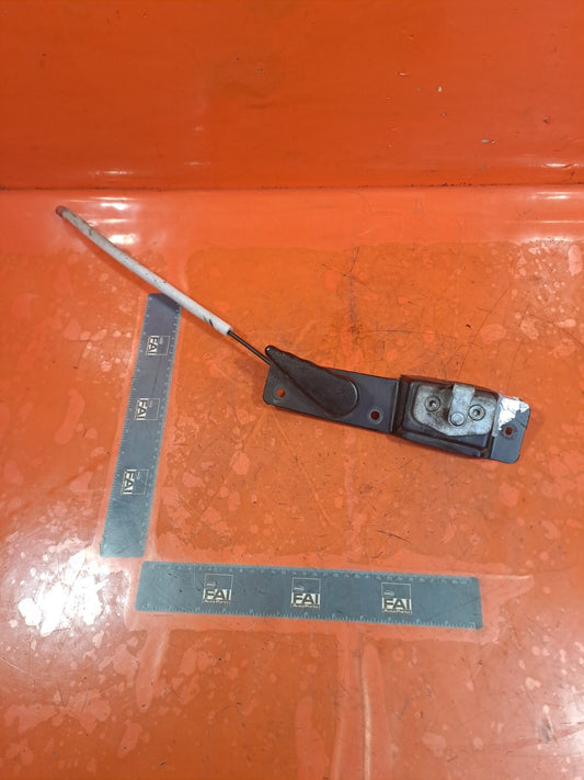 ✅2015 RENAULT TRAFIC MK3 SL27 REAR RIGHT LOADING DOOR INTERIOR HANDLE 846406619R - Image 1