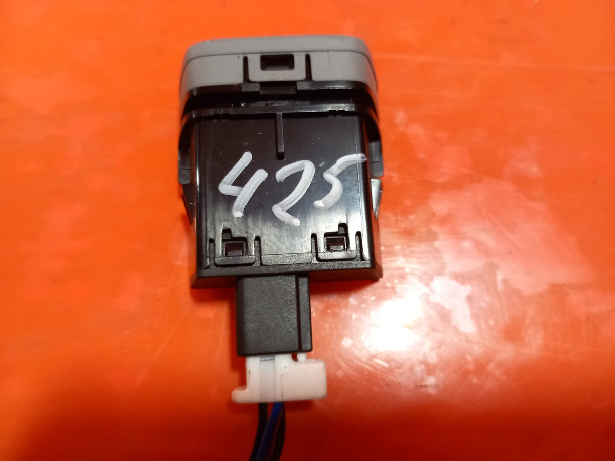 ebay-src:https://i.ebayimg.com/00/s/mtiwmfgxnjaw/z/rduaaesw08zq4ysm/$_57.jpg