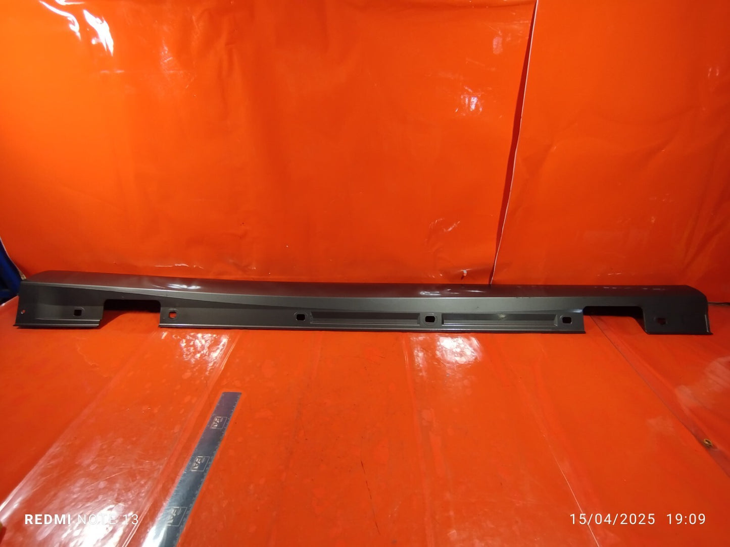 ✅MERCEDES W176 A180 1.6 PETROL 2012 RIGHT SIDE SILL SKIRT GREY Warranty A213 - Image 2