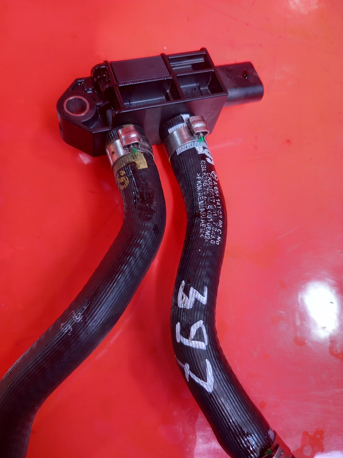 2025 Mercedes GLE W167 AMG Sensor A0009057413 Warranty A397 - Image 5