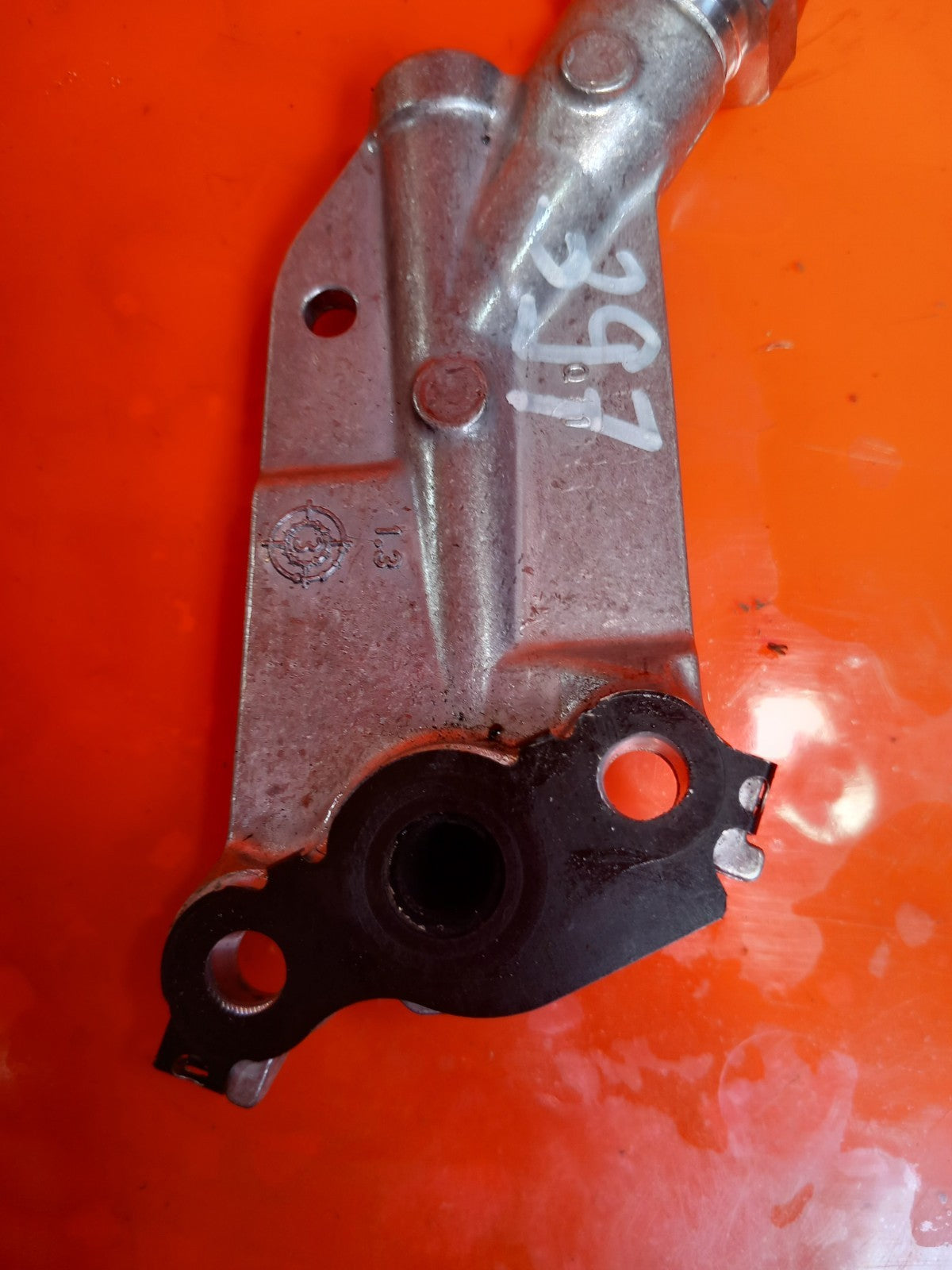 2025 Mercedes GLE W167 AMG Housing Intermediate Flange A6541400902 Warranty A397 - Image 8