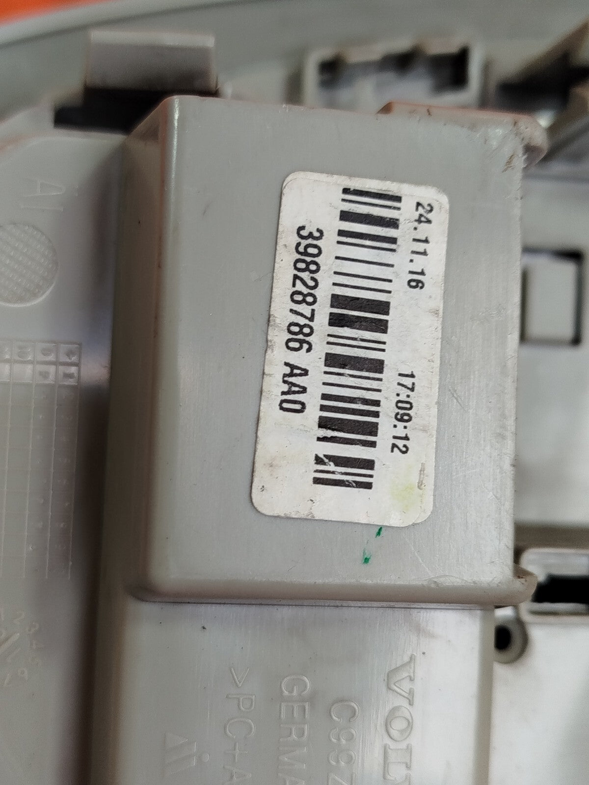 ebay-src:https://i.ebayimg.com/00/s/mtywmfgxmjaw/z/qgoaaosw6q5oizpd/$_57.jpg