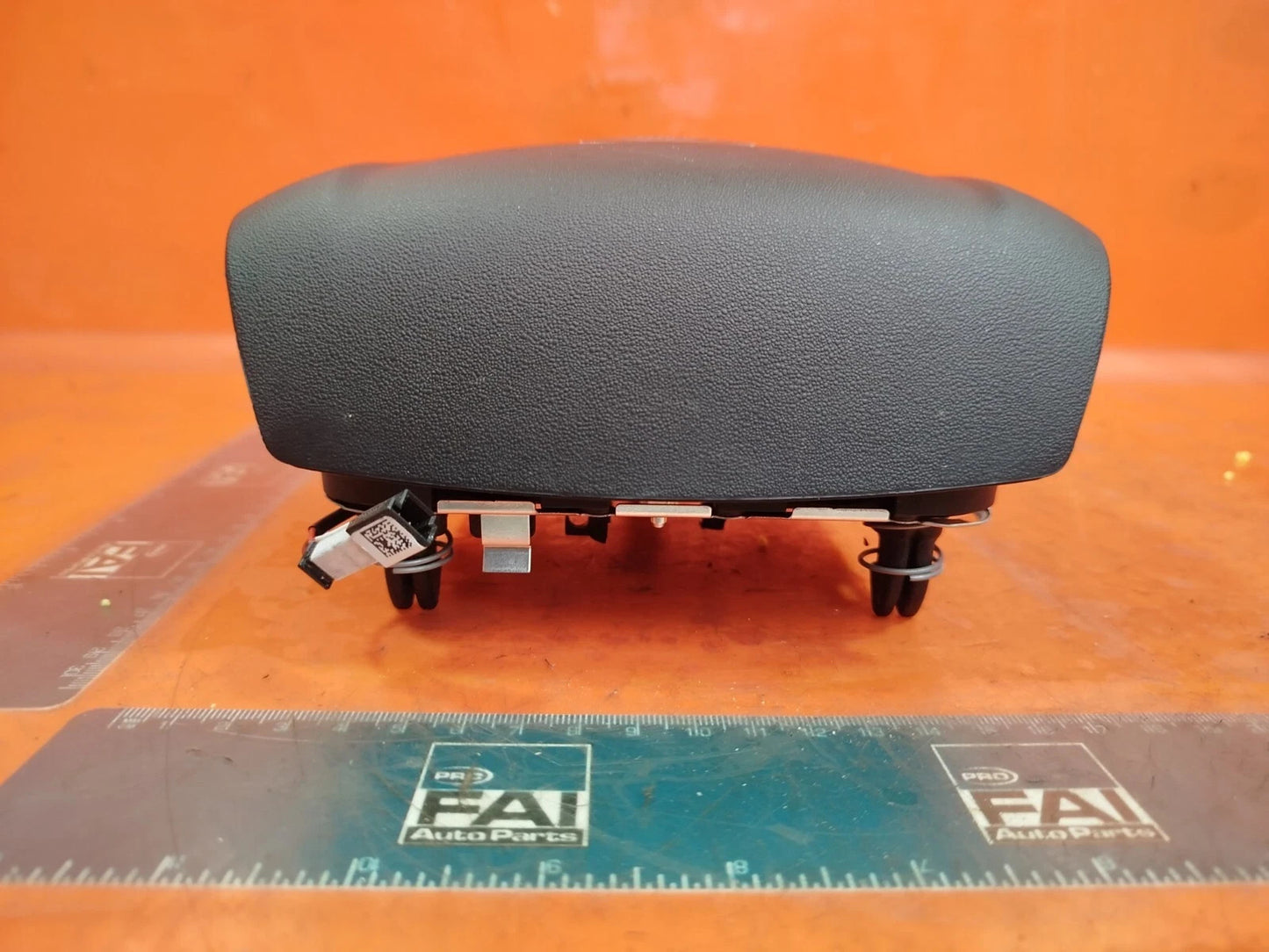 ebay-src:https://i.ebayimg.com/00/s/mtiwmfgxnjaw/z/pnyaaeswpy9p~fgn/$_57.jpg
