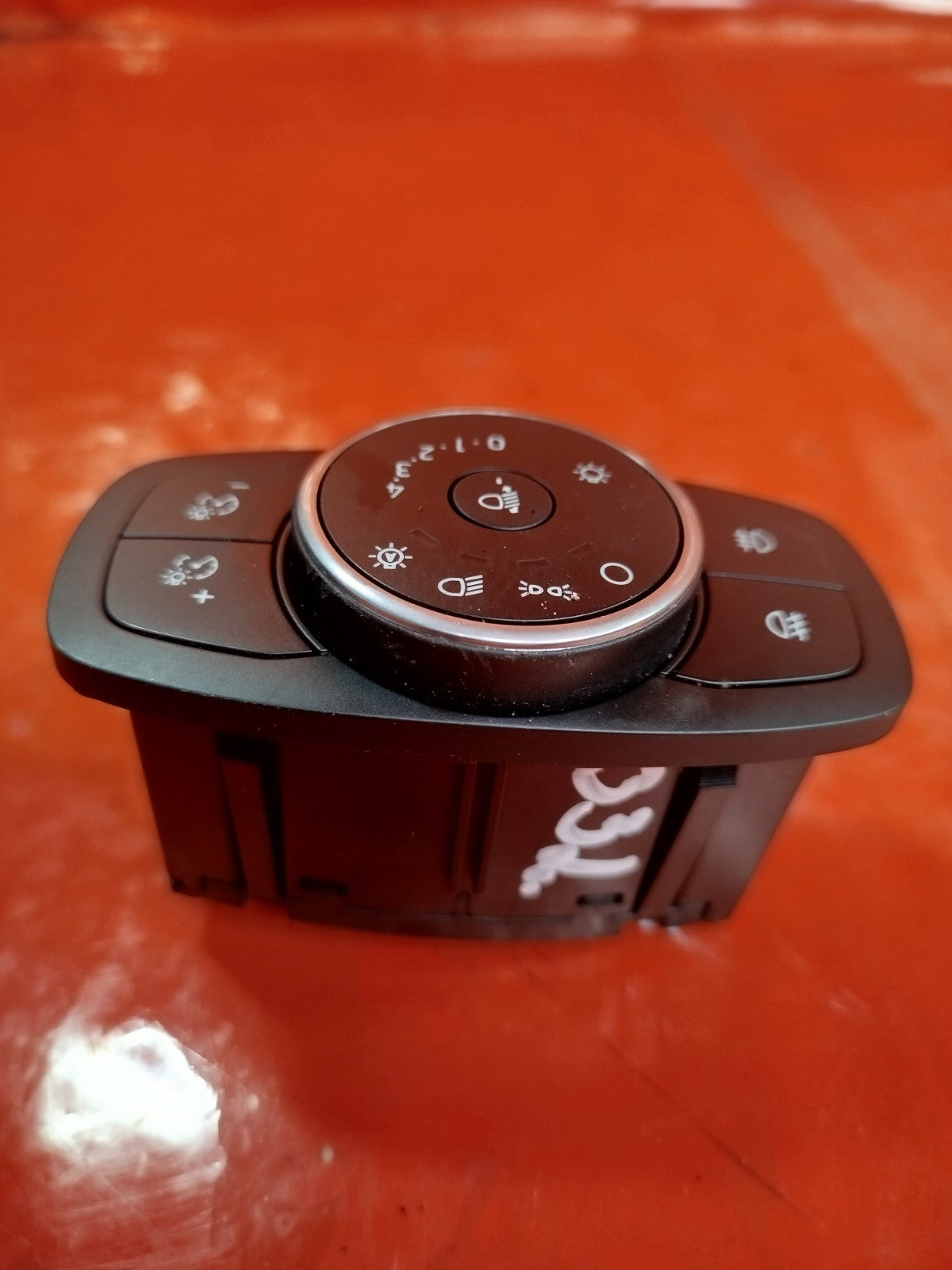 ✅FORD FIESTA ST-LINE X 1.5 DIESEL 2018 HEADLIGHT FOG LIGHT CONTROL SWITCH A332 - Image 5
