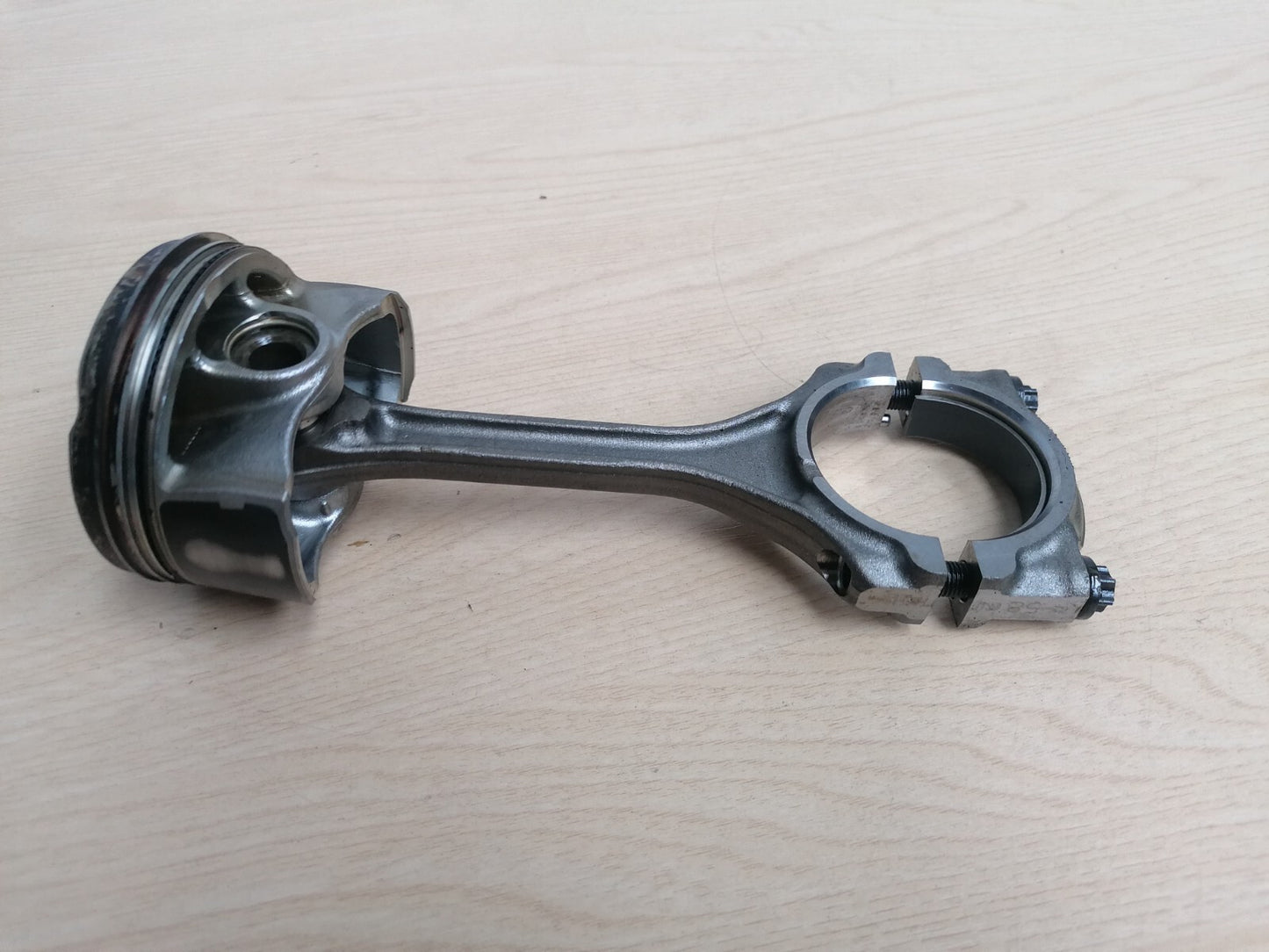 ebay-src:https://i.ebayimg.com/00/s/mtiwmfgxnjaw/z/hw8aaoswd9hkkv0r/$_57.jpg