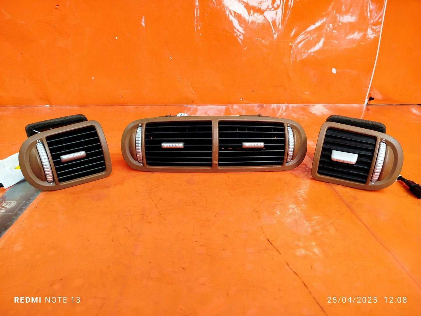 ✅Porsche Cayenne V6 2010 3.6 Petrol DASHBOARD AIR VENTS 7L5819703B 7L5819704B - Image 1
