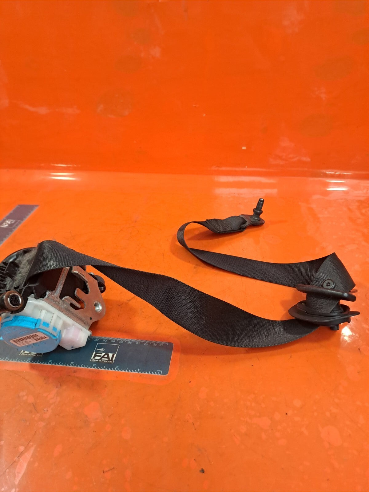 ✅MERCEDES W176 A180 1.6 PETROL 2012 FRONT RIGHT SEAT BELT 307494599228-AG A213 - Image 3