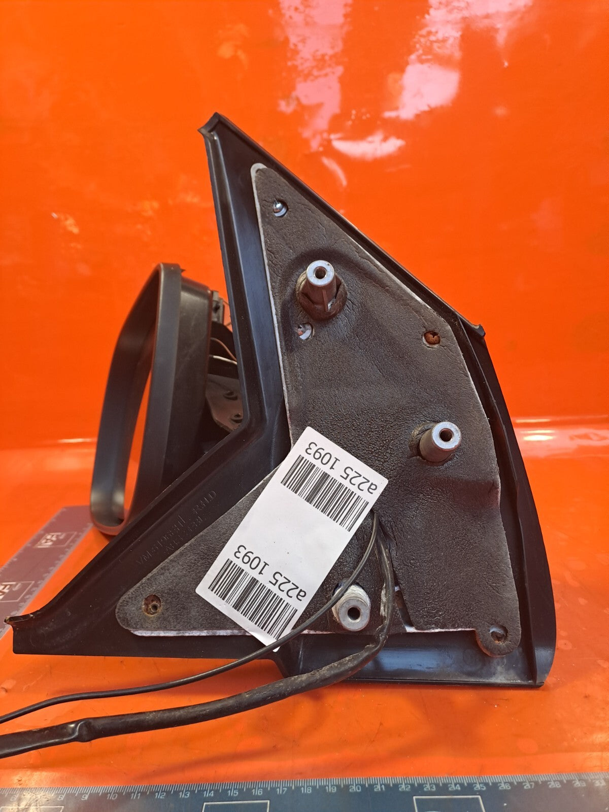 VW TRANSPORTER T6 2.0 DIESEL 2016 FRONT LEFT WING MIRROR E4023645 Damaged A225 - Image 3