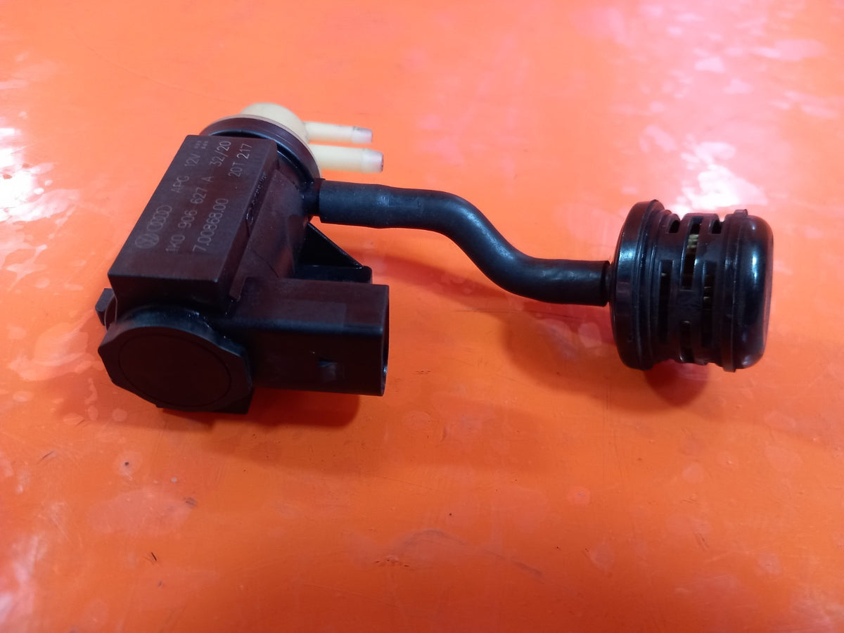 2021 VW Transporter T30 Turbo Boost Pressure Solenoid Valve 1K0906627A A410 - Image 4