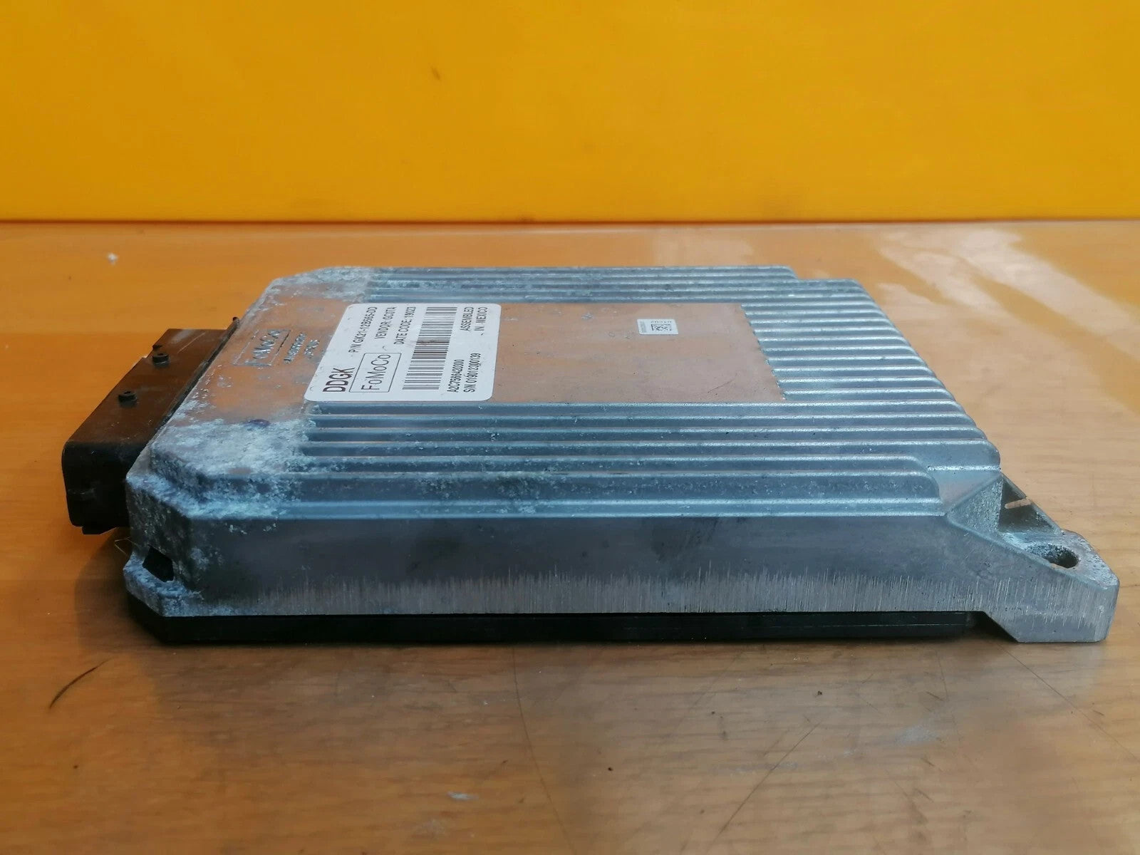 ebay-src:https://i.ebayimg.com/00/s/mtiwmfgxnjaw/z/zu8aaeswandqdb1c/$_57.jpg