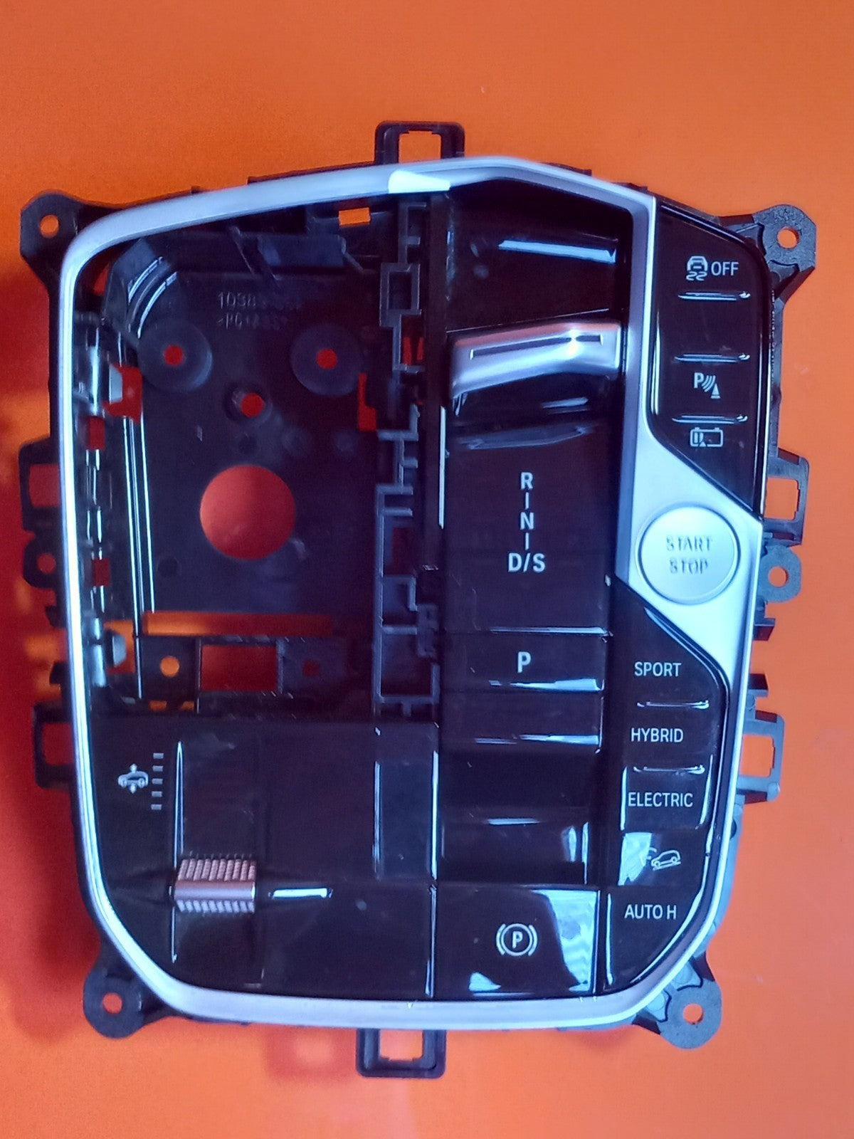 BMW X5 G05 Xdrive 50e M Sport 3.0 Petrol 2025 Gear Selector Panel 5A9CB31 A398 - Image 3