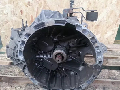 MERCEDES A200 W176 2.1 DIESEL 2015 6 SPEED MANUAL GEARBOX A1762610101 A047 - Image 2