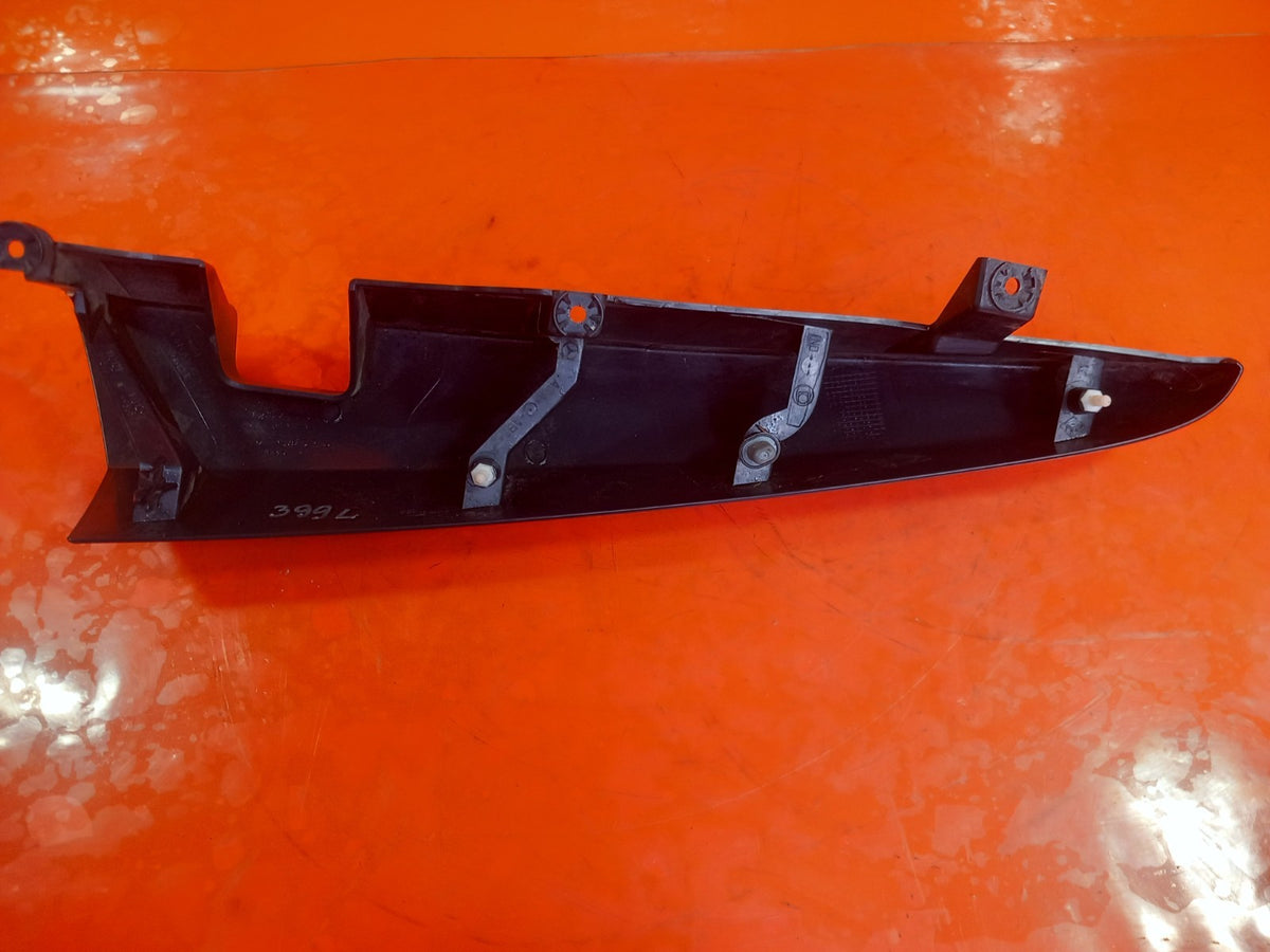 ebay-src:https://i.ebayimg.com/00/s/mtiwmfgxnjaw/z/leqaaeswtlzqdbgl/$_57.jpg