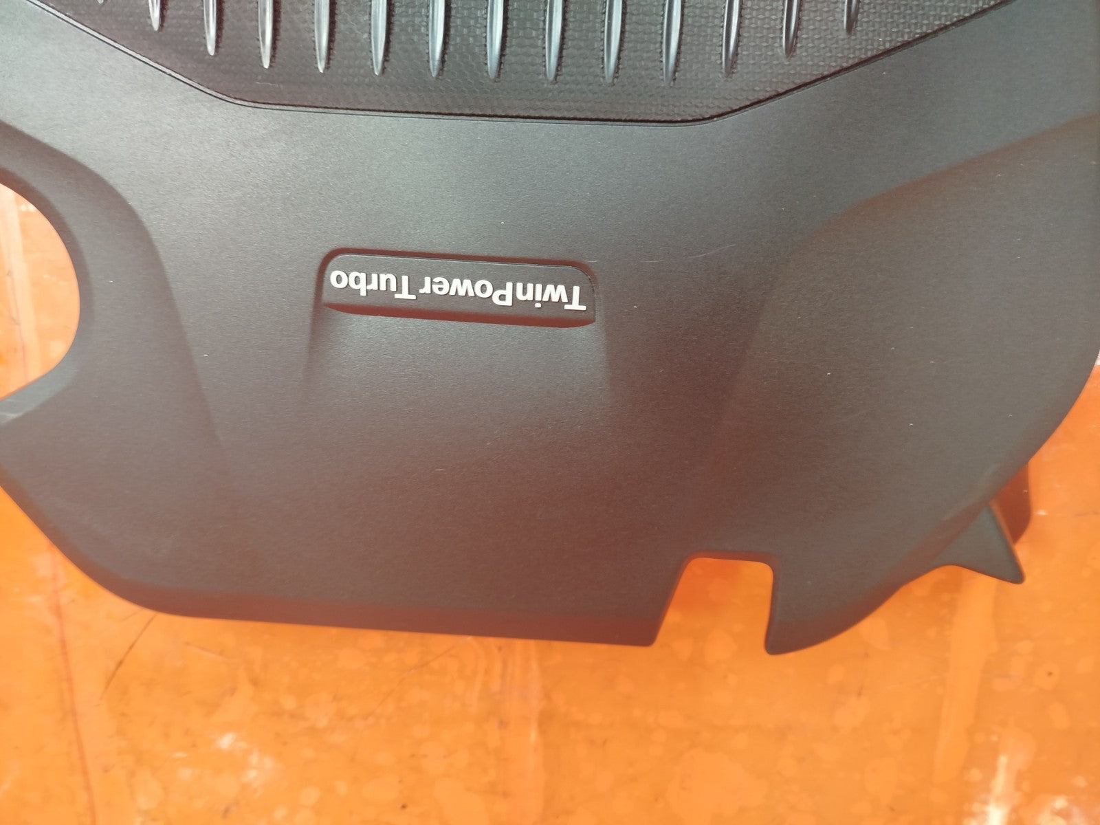 ✅2023 BMW 2 SERIES M SPORT F44 2.0D ENGINE TOP COVER 8579535 + WARRANTY A293 - Image 6