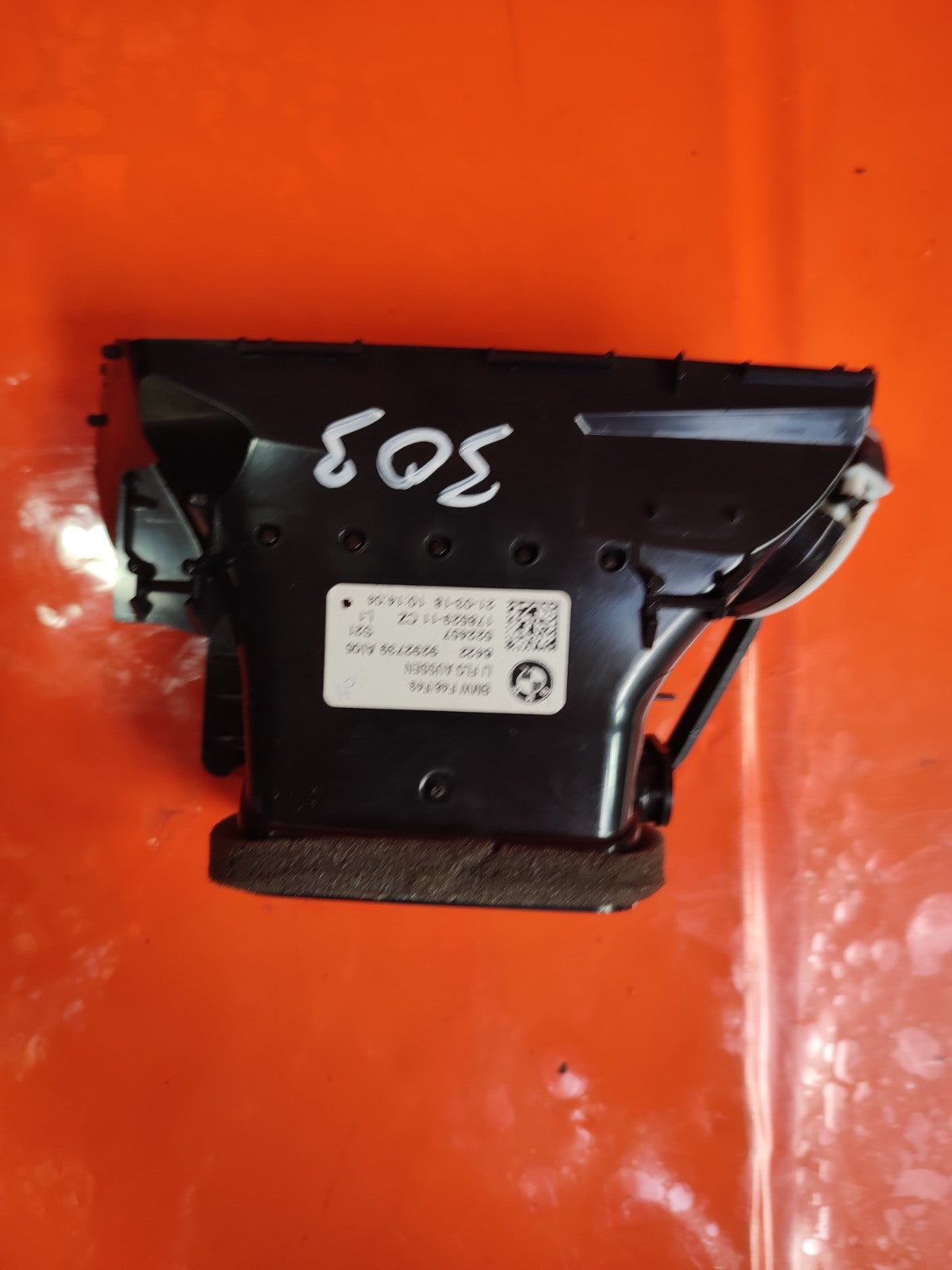 ✅BMW X1 F48 2.0 PETROL 2018 DASHBOARD AIR VENT LEFT 9292739 Warranty A303 - Image 11
