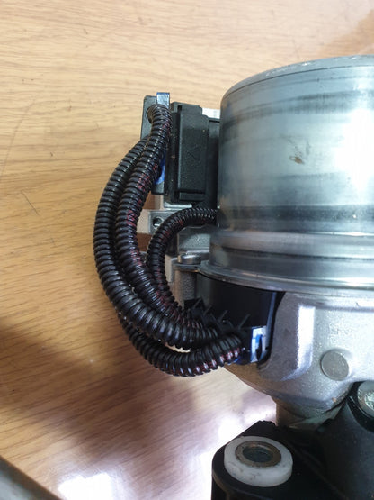 ebay-src:https://i.ebayimg.com/00/s/mtywmfgxmjaw/z/ohgaaoswwopm6dkz/$_57.jpg