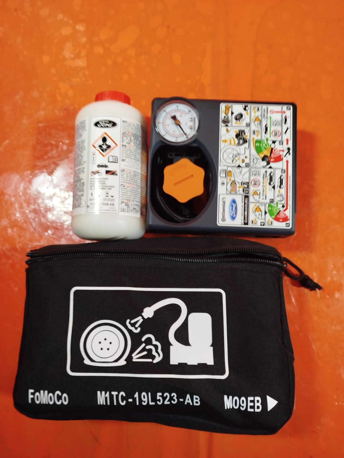 ✅FORD PUMA St-LINE X 2021 TYRE PUNCTURE REPAIR PUMP INFLATOR & SEALANT A335 - Image 1