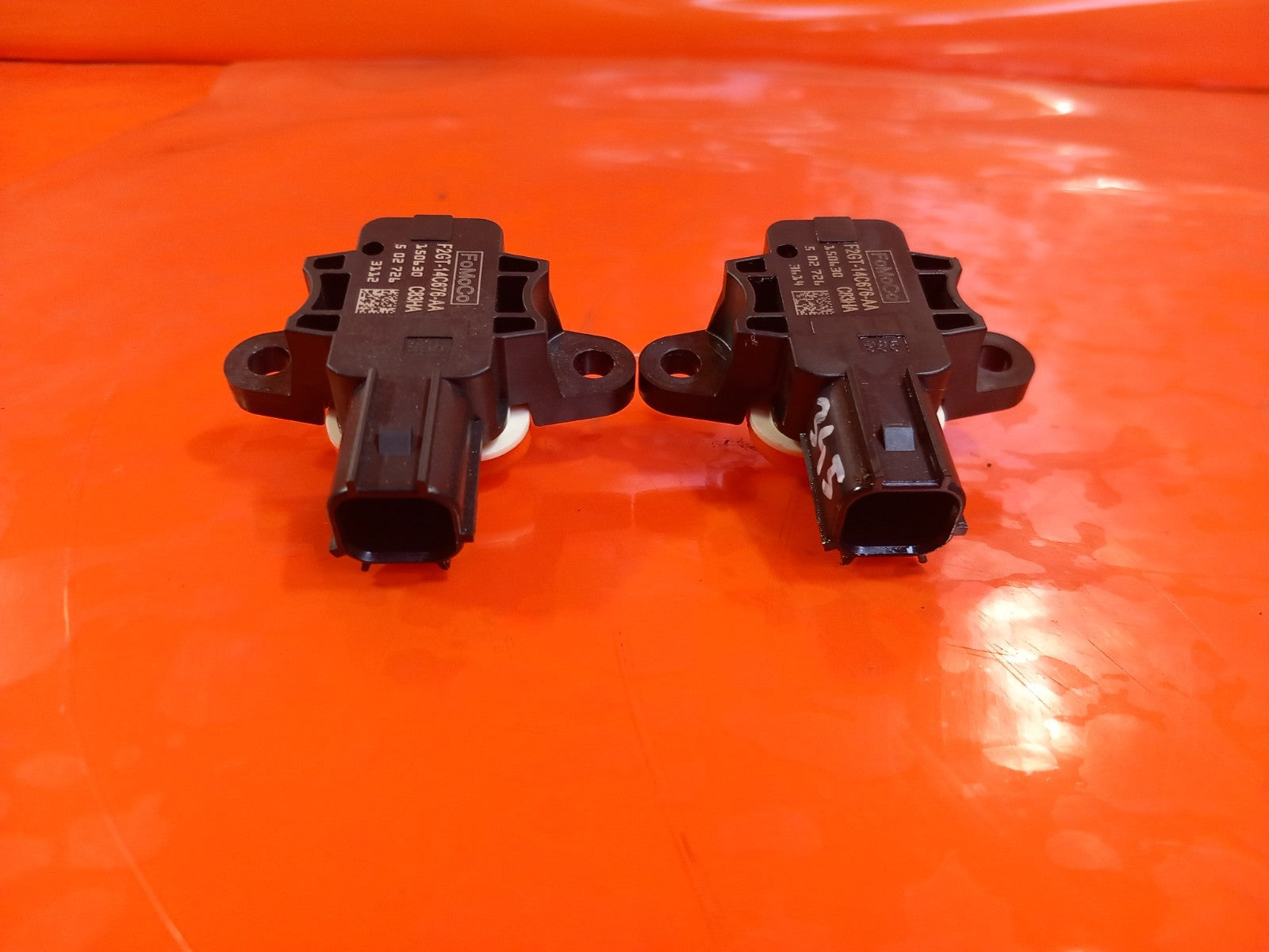 2019 Ford Galaxy MK3 Zetec Airbag Crash Impact Sensor x2 F2GT-14C676-AA A345 - Image 2