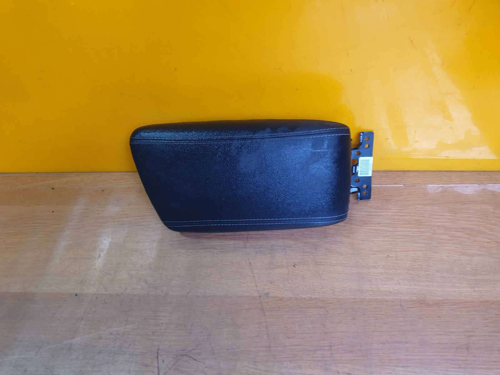 ✅KIA NIRO 2 S-A 1.6 PETROL 2020 CENTRE CONSOLE LEATHER ARMREST Warranty A194 - Image 1